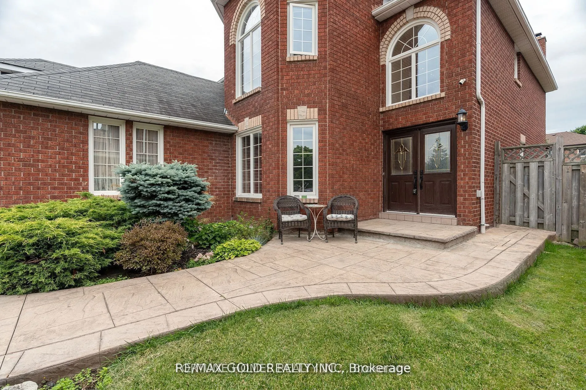 14 Shadywood Road