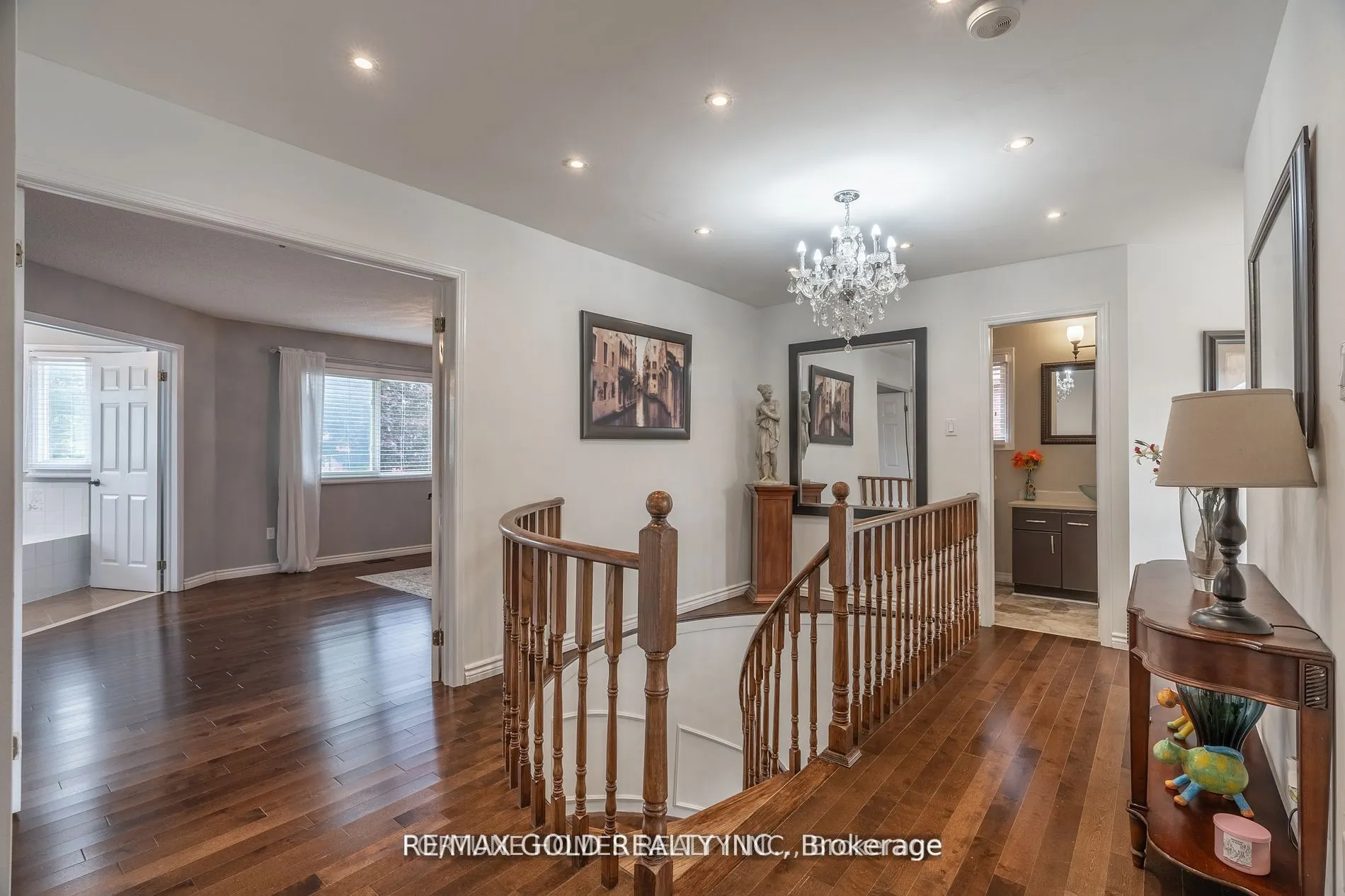 14 Shadywood Road