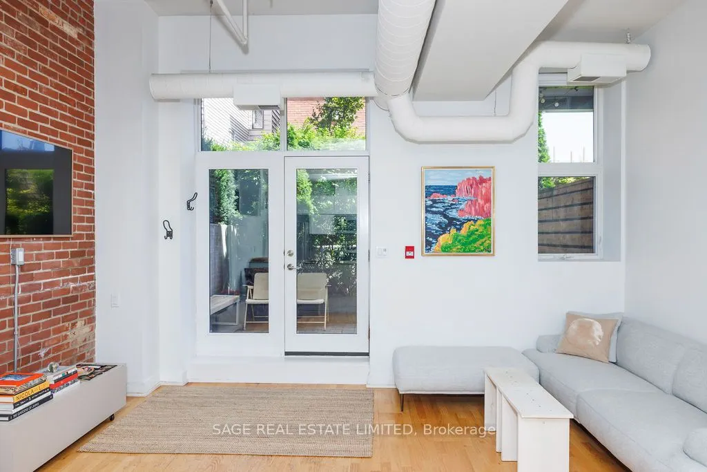 152 Annette Street, #103