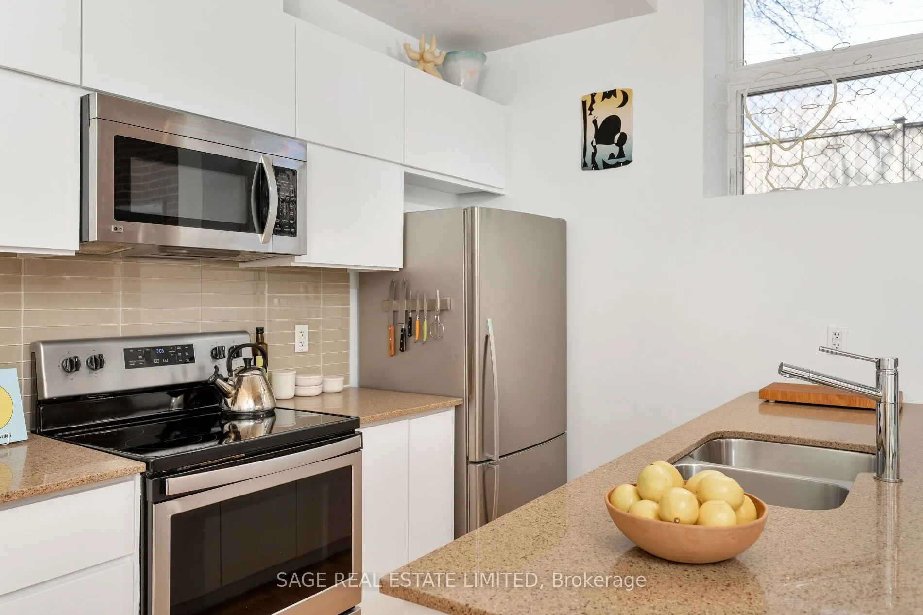 152 Annette Street, #103