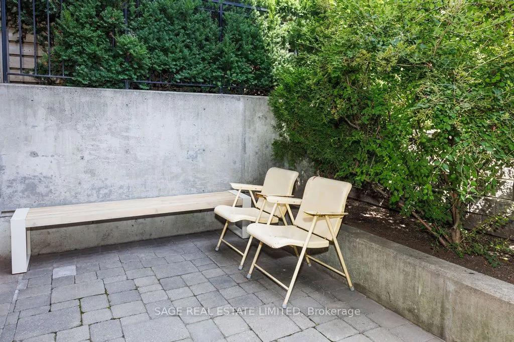 152 Annette Street, #103