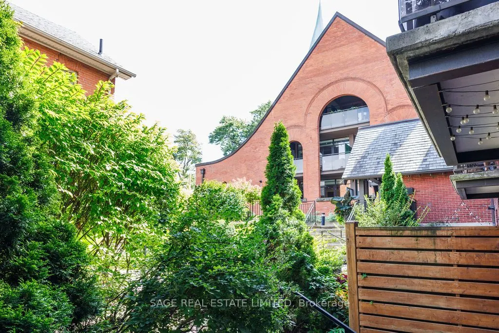 152 Annette Street, #103