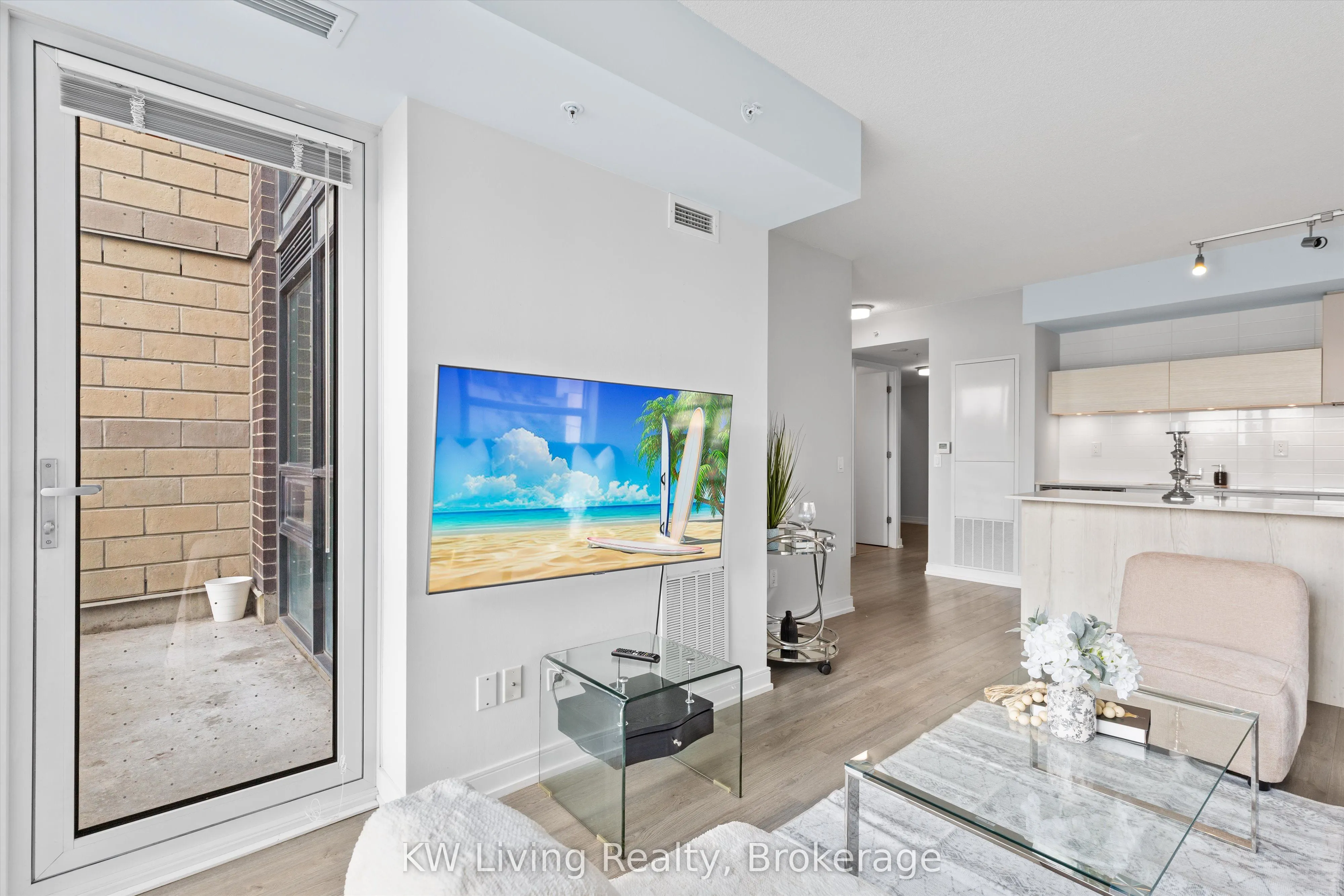 20 Thomas Riley Road, #302