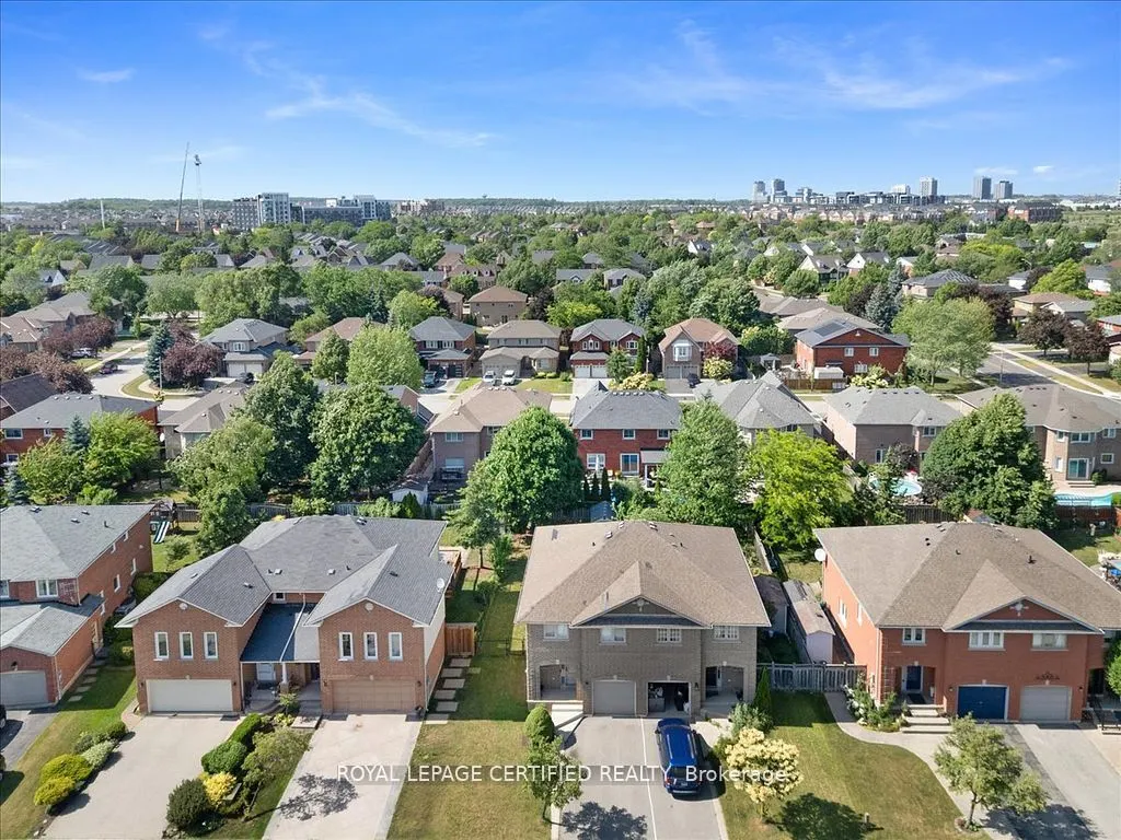 121 Genesee Drive