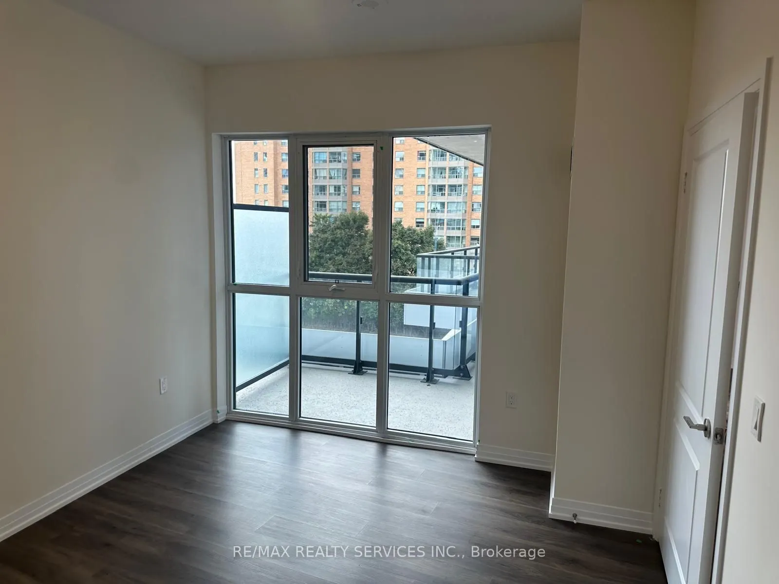 15 Watergarden Drive, #414