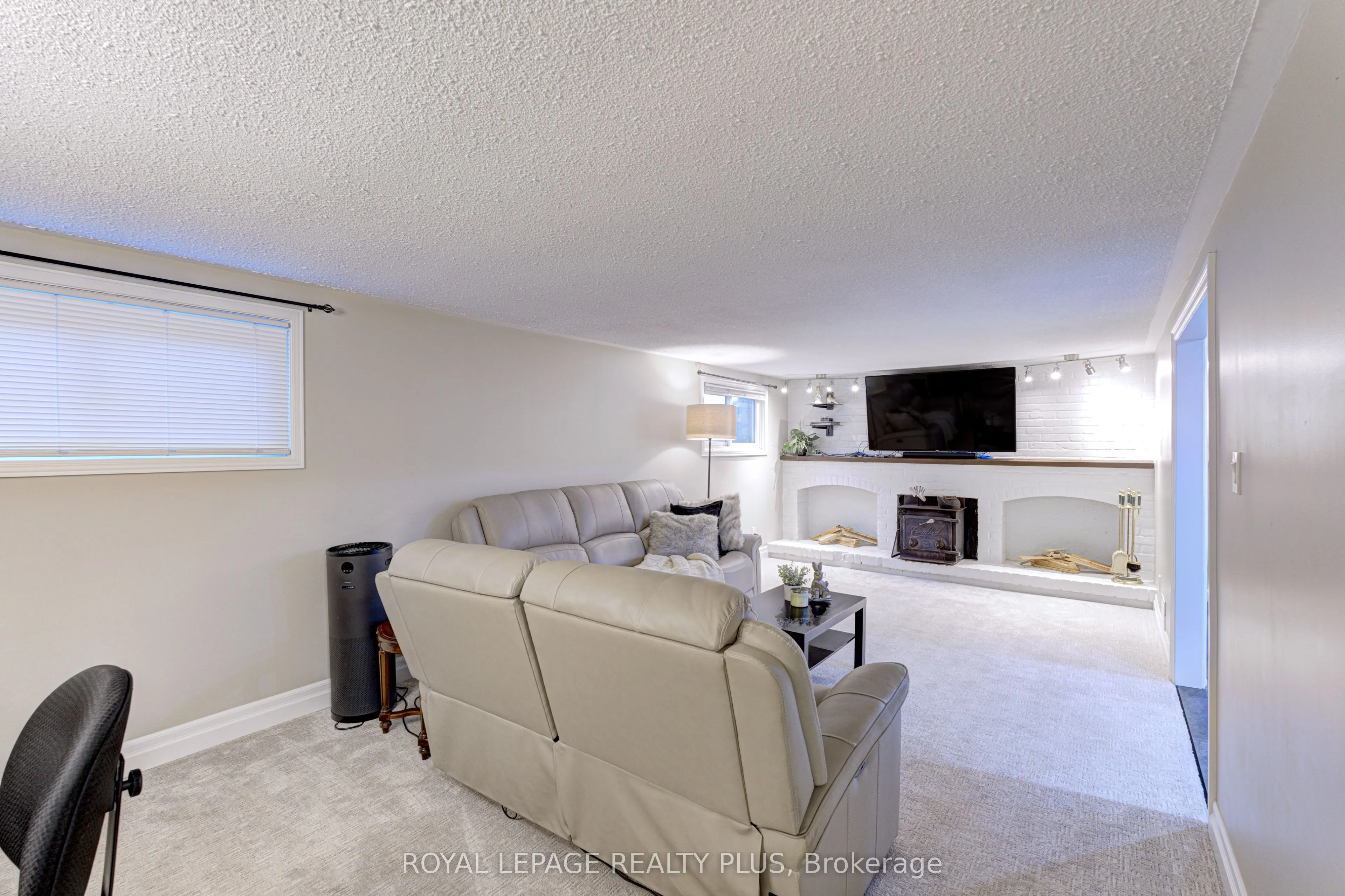 2063 Cavendish Drive