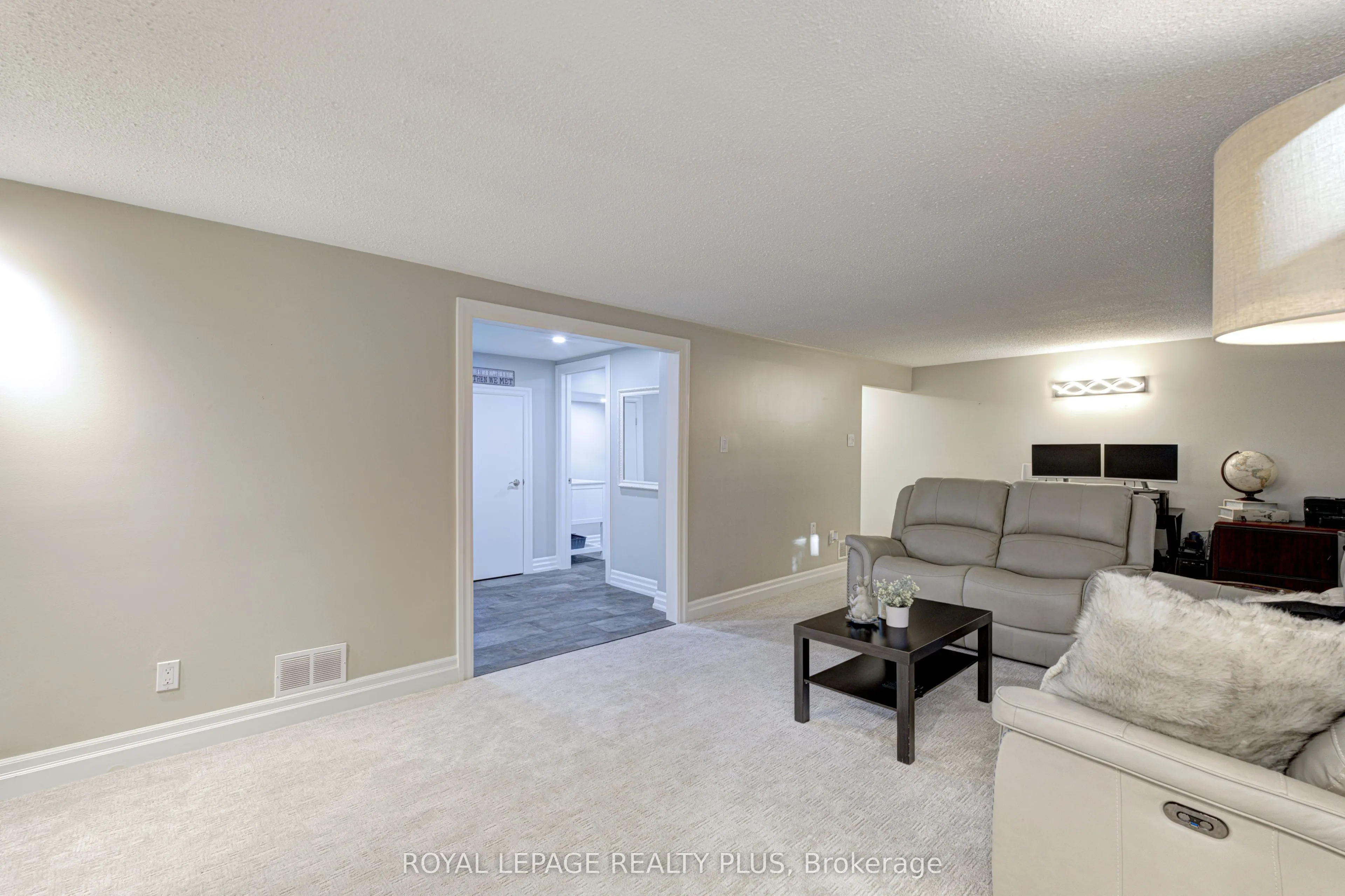 2063 Cavendish Drive