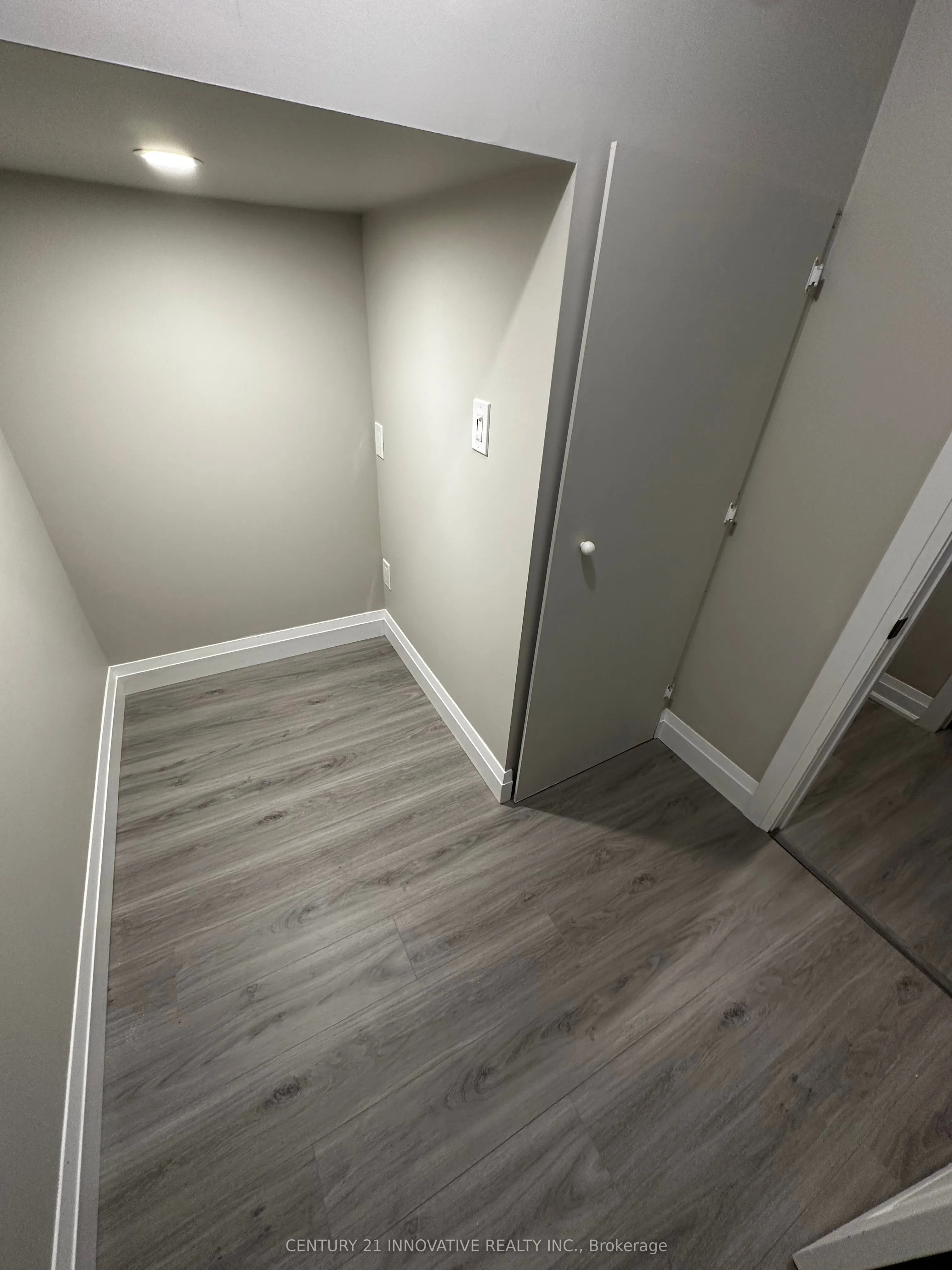 1151 Lindsay Drive