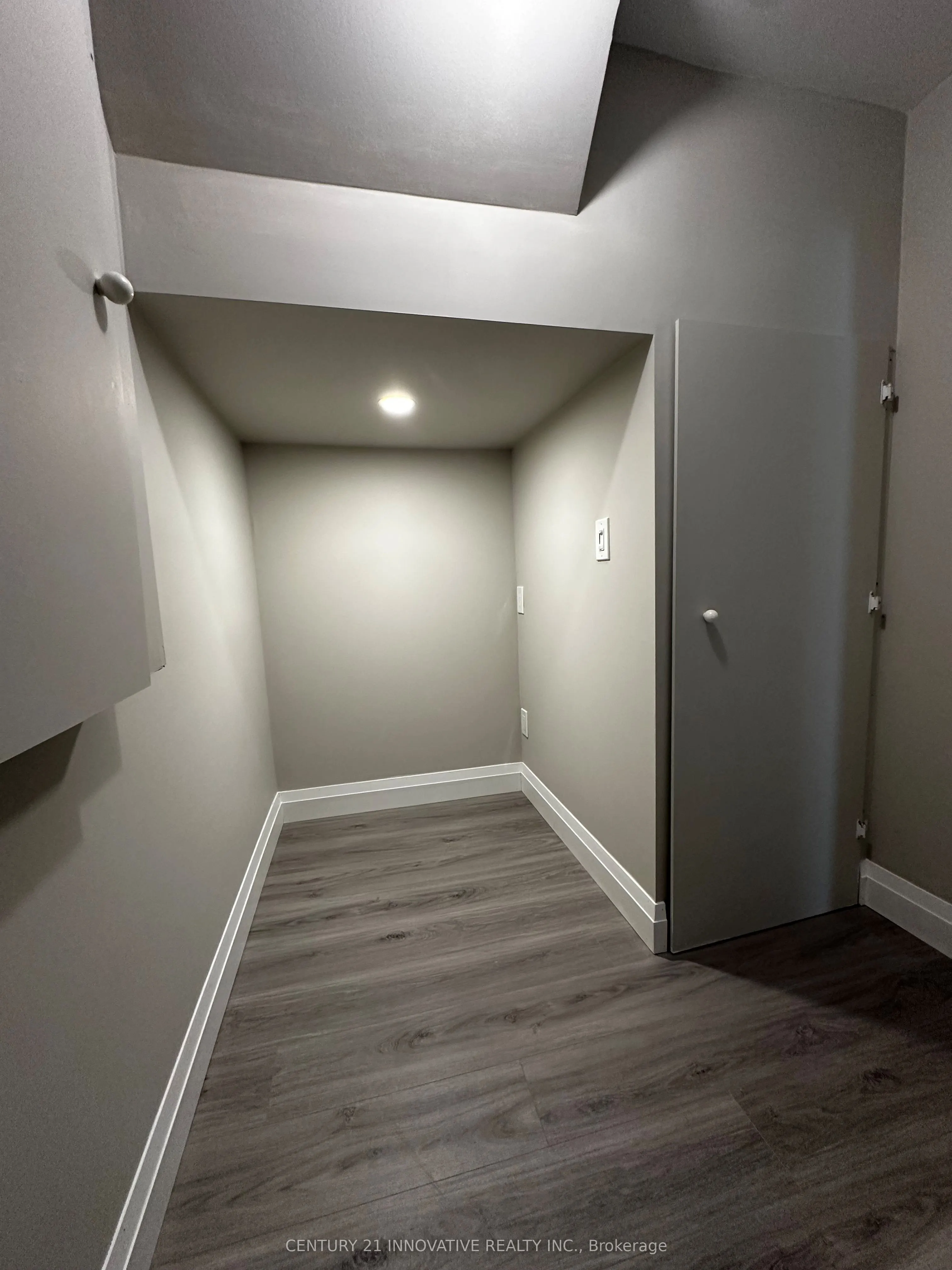 1151 Lindsay Drive