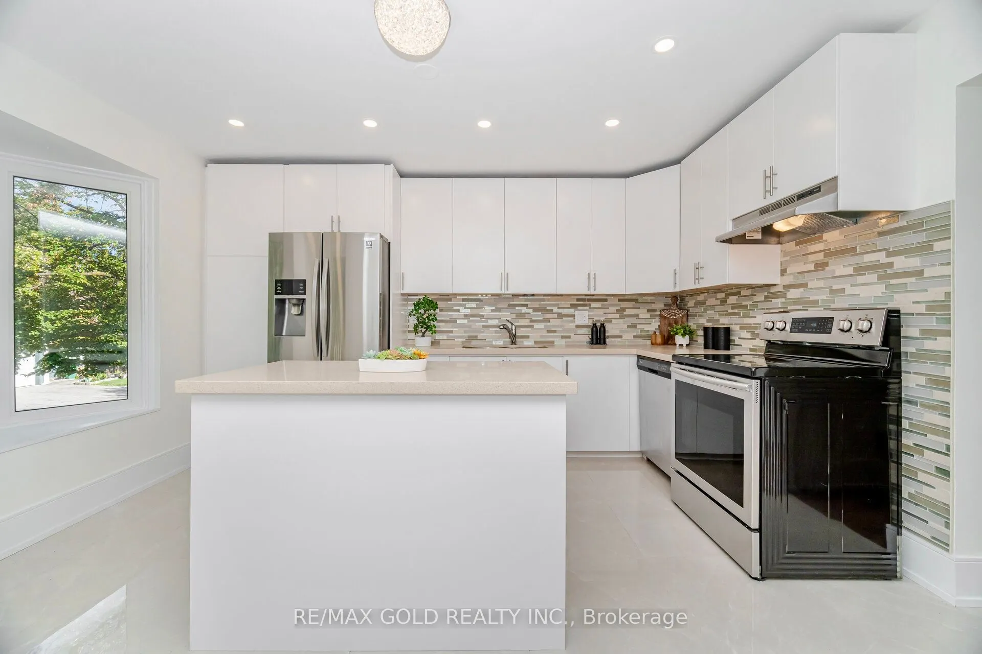 2651 Aquitaine Avenue, #69