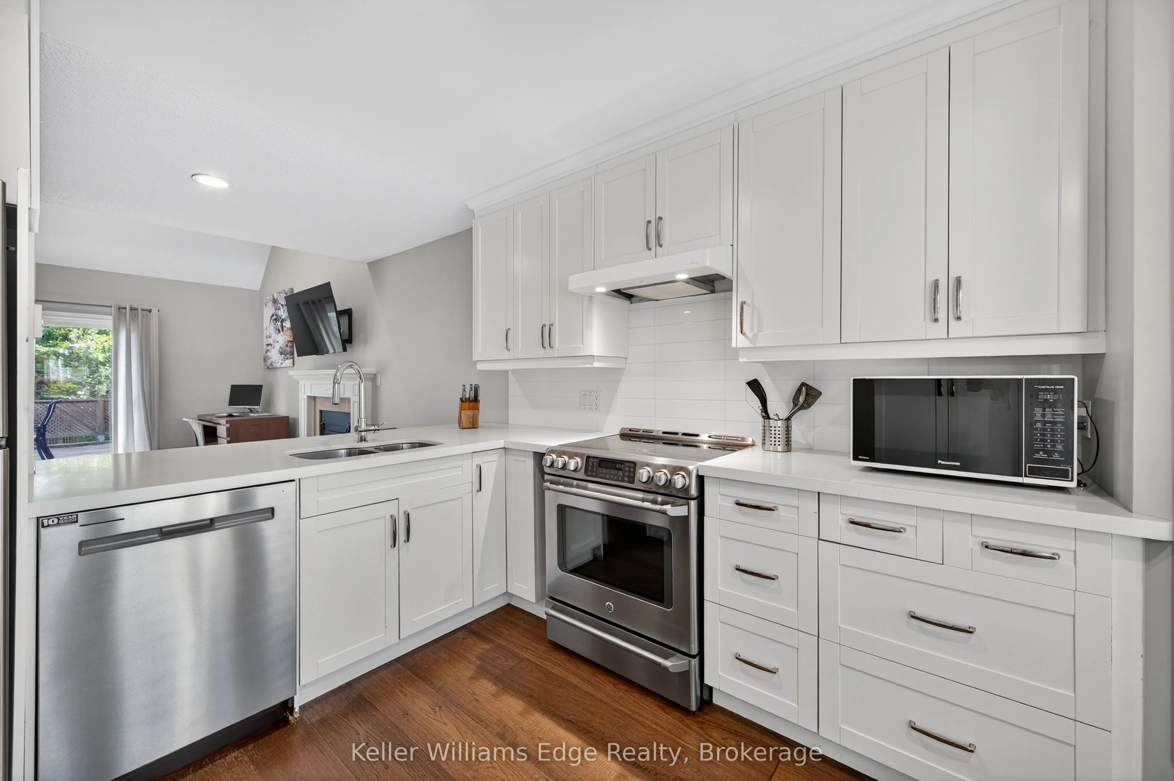 2410 Marine Drive