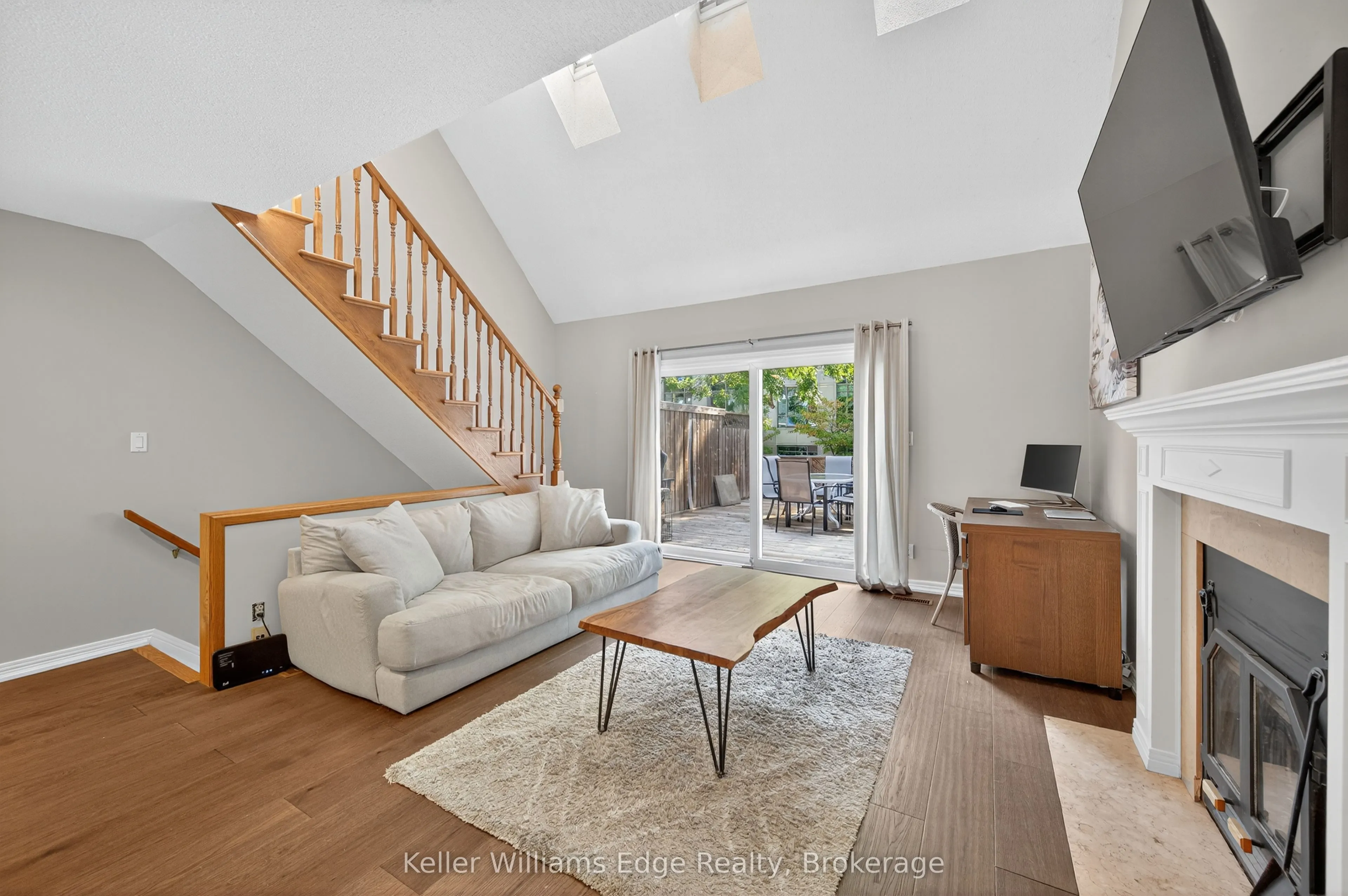 2410 Marine Drive