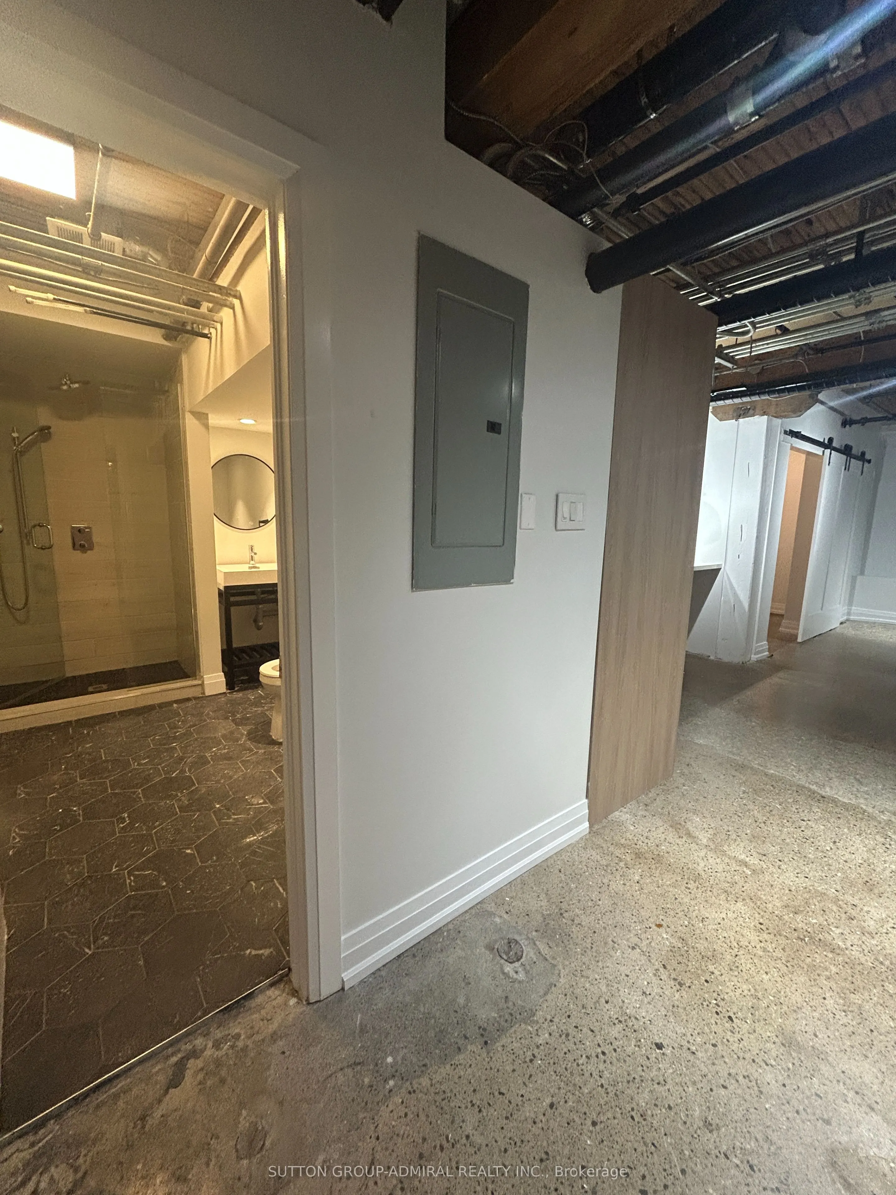 34 Noble Street, #L101