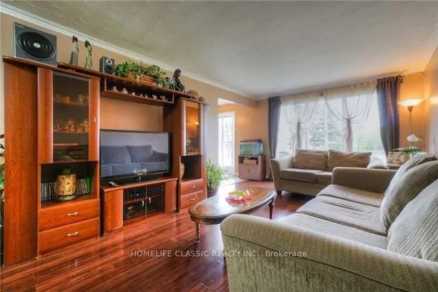 35 Gracedale Boulevard