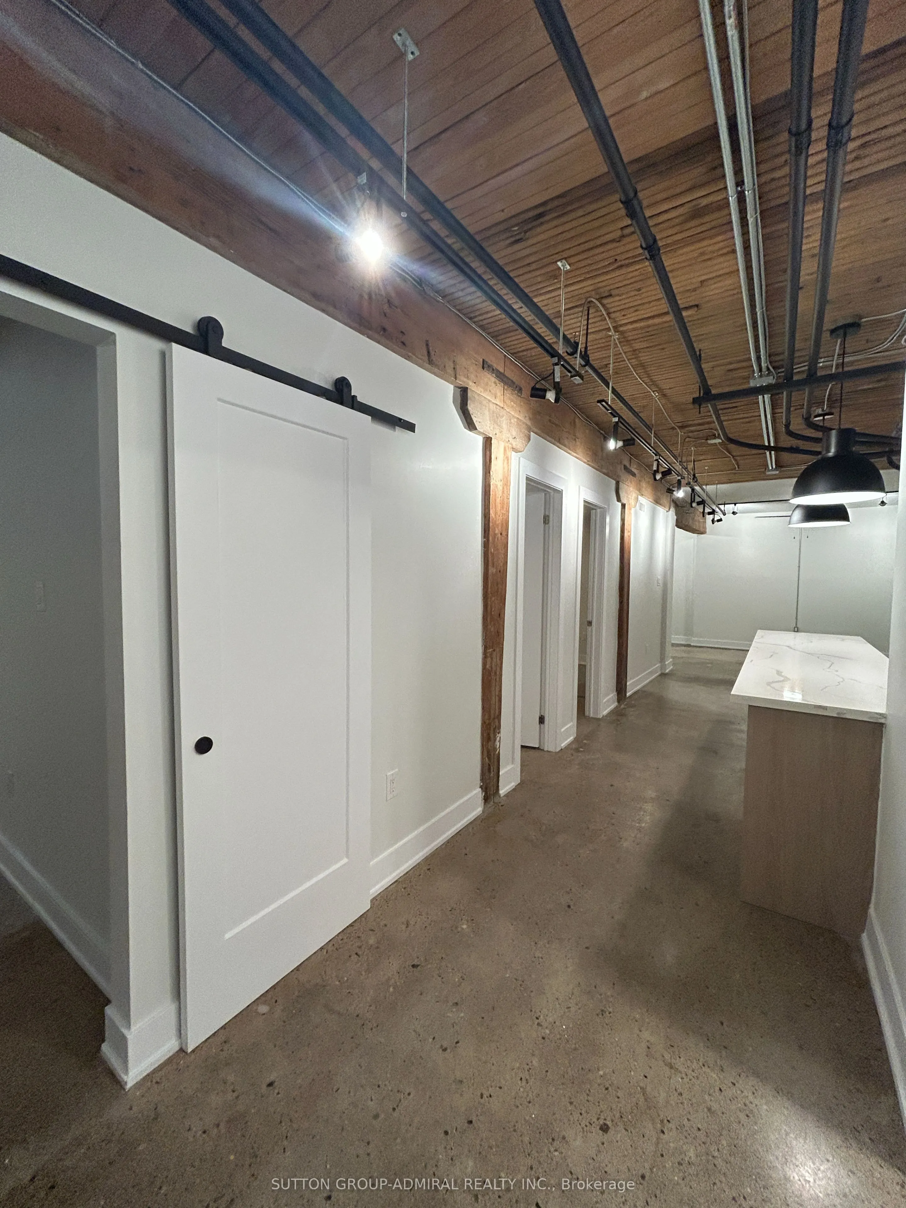 34 Noble Street, #L102
