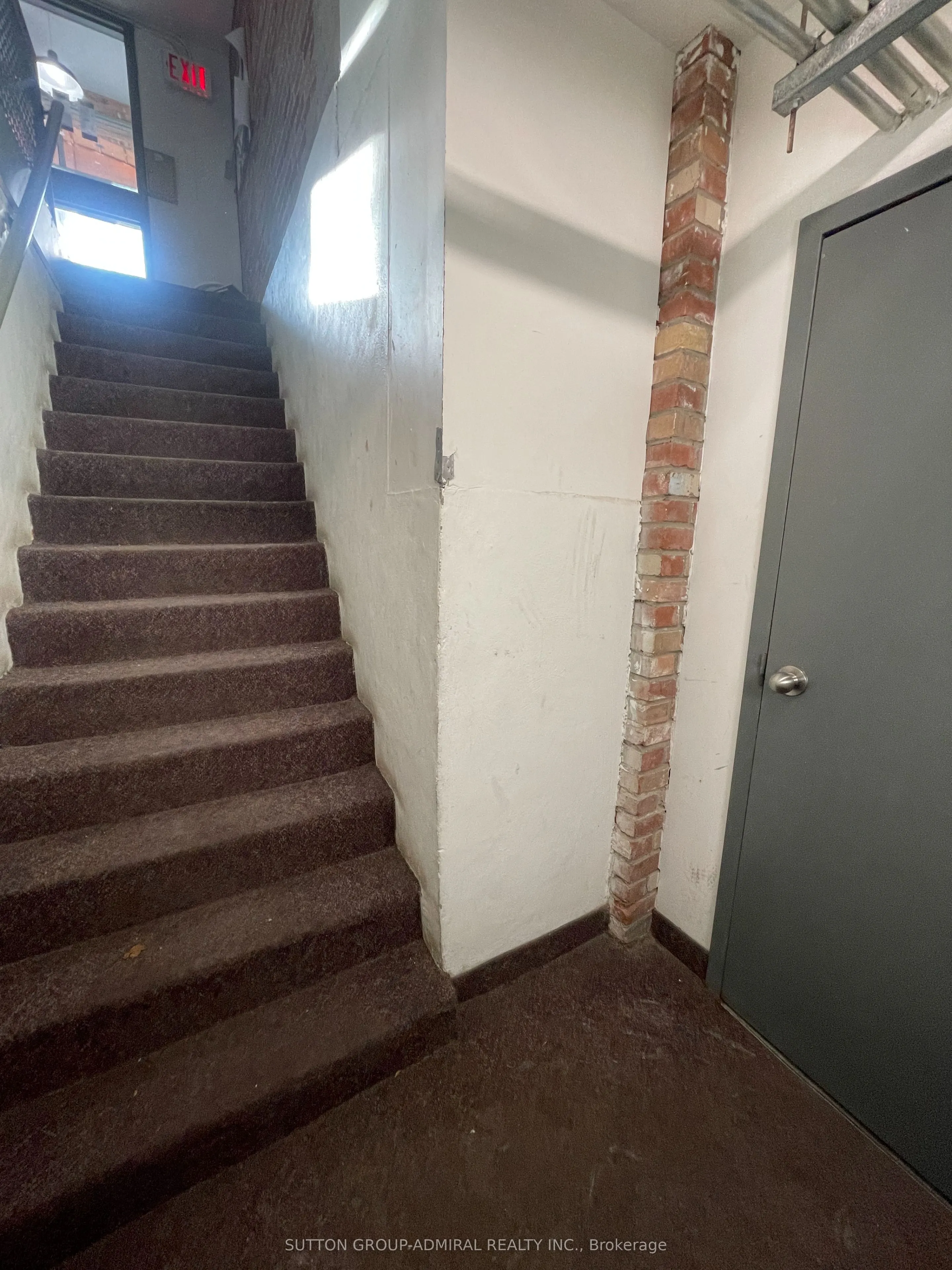 34 Noble Street, #L103