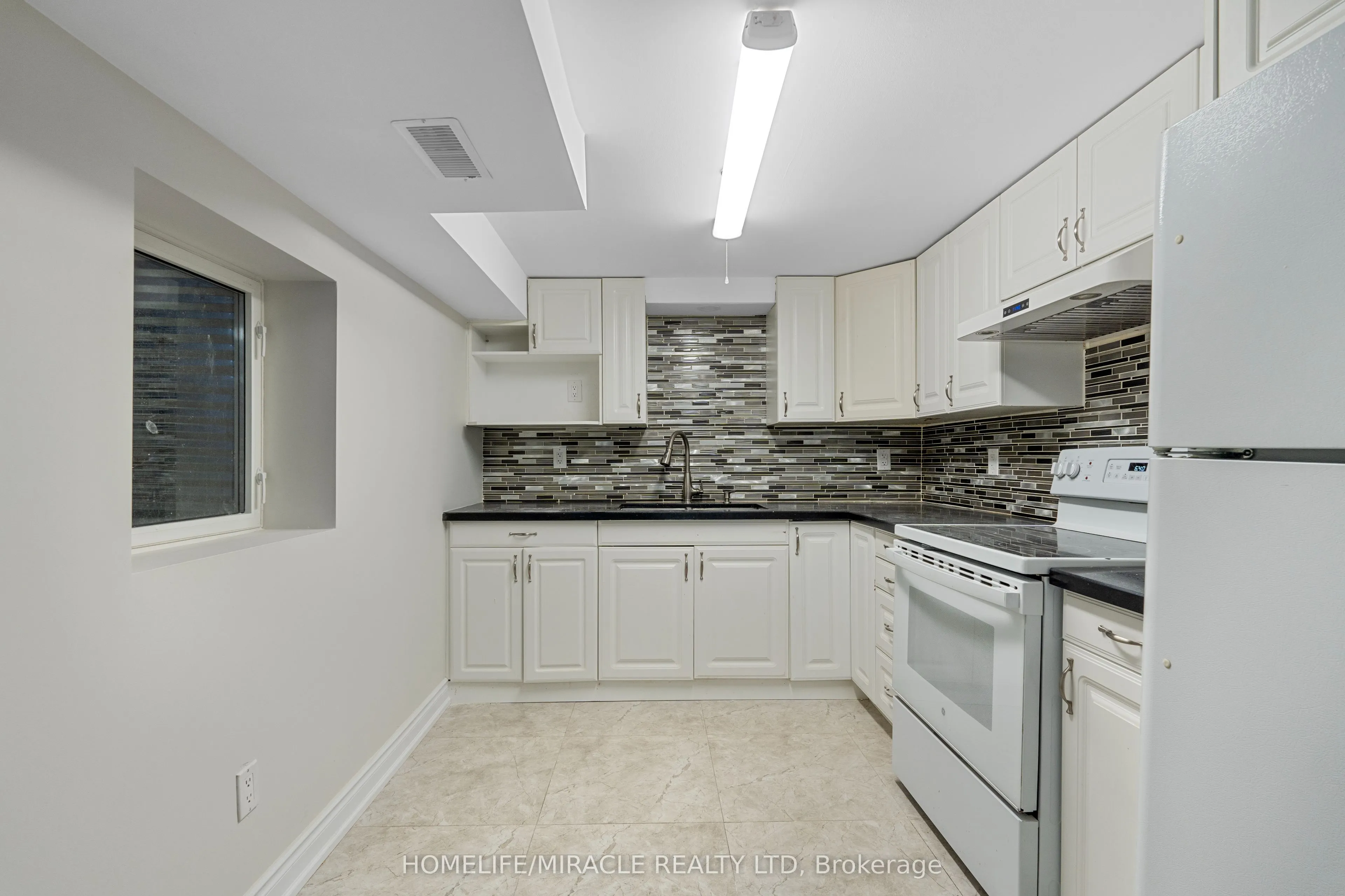 31 Farmington Drive