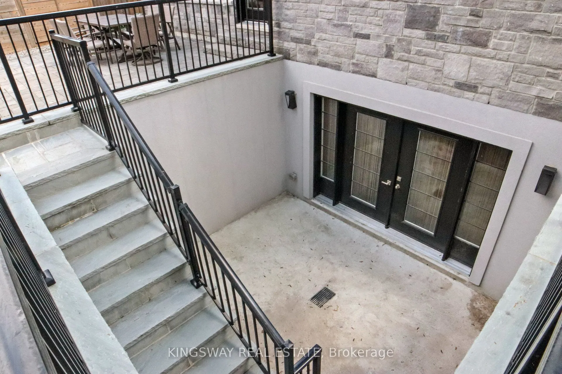 89 Russell Drive