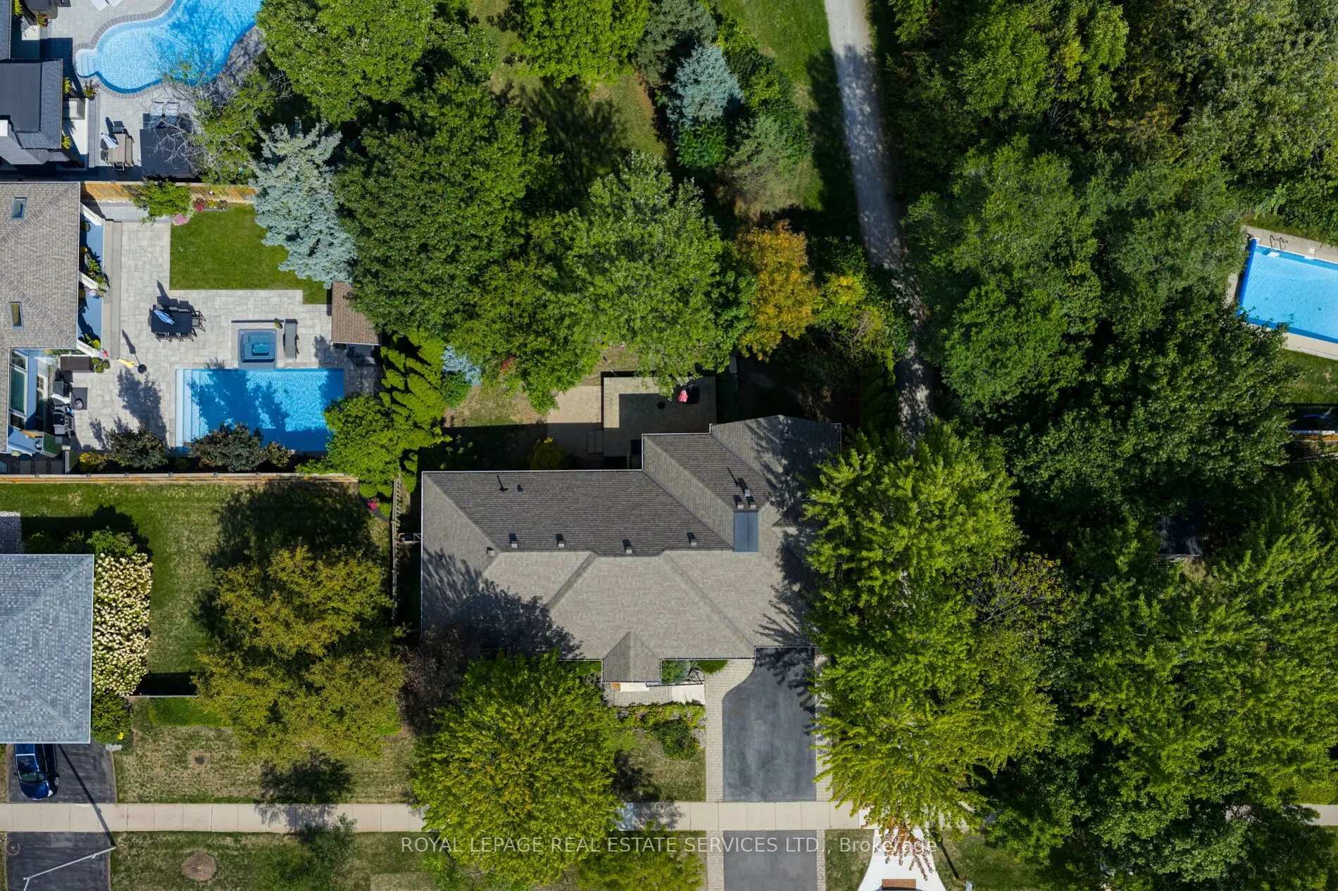2448 Bridge Road