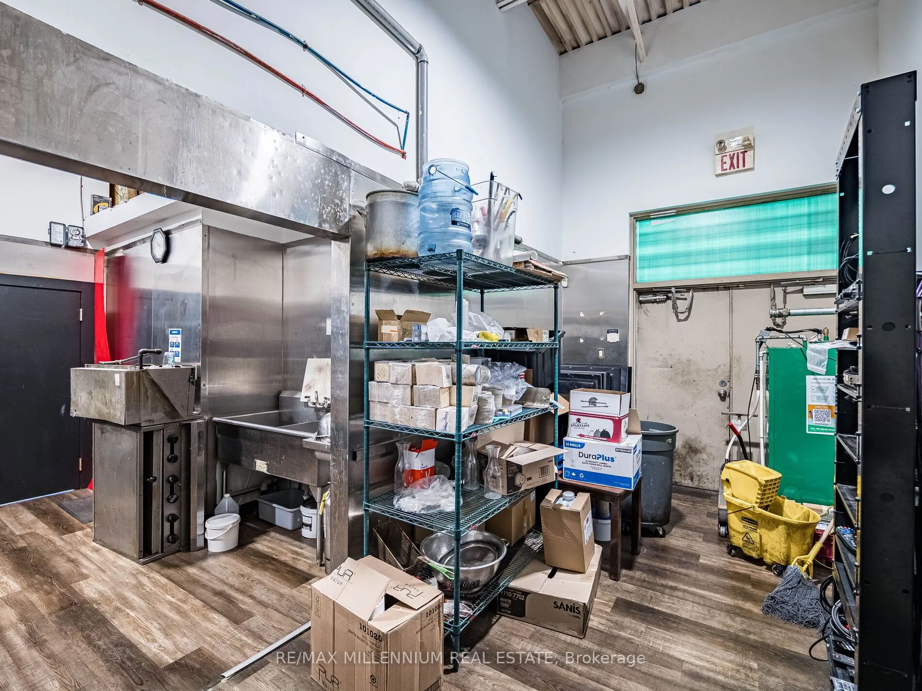 2905 Eglinton Avenue W