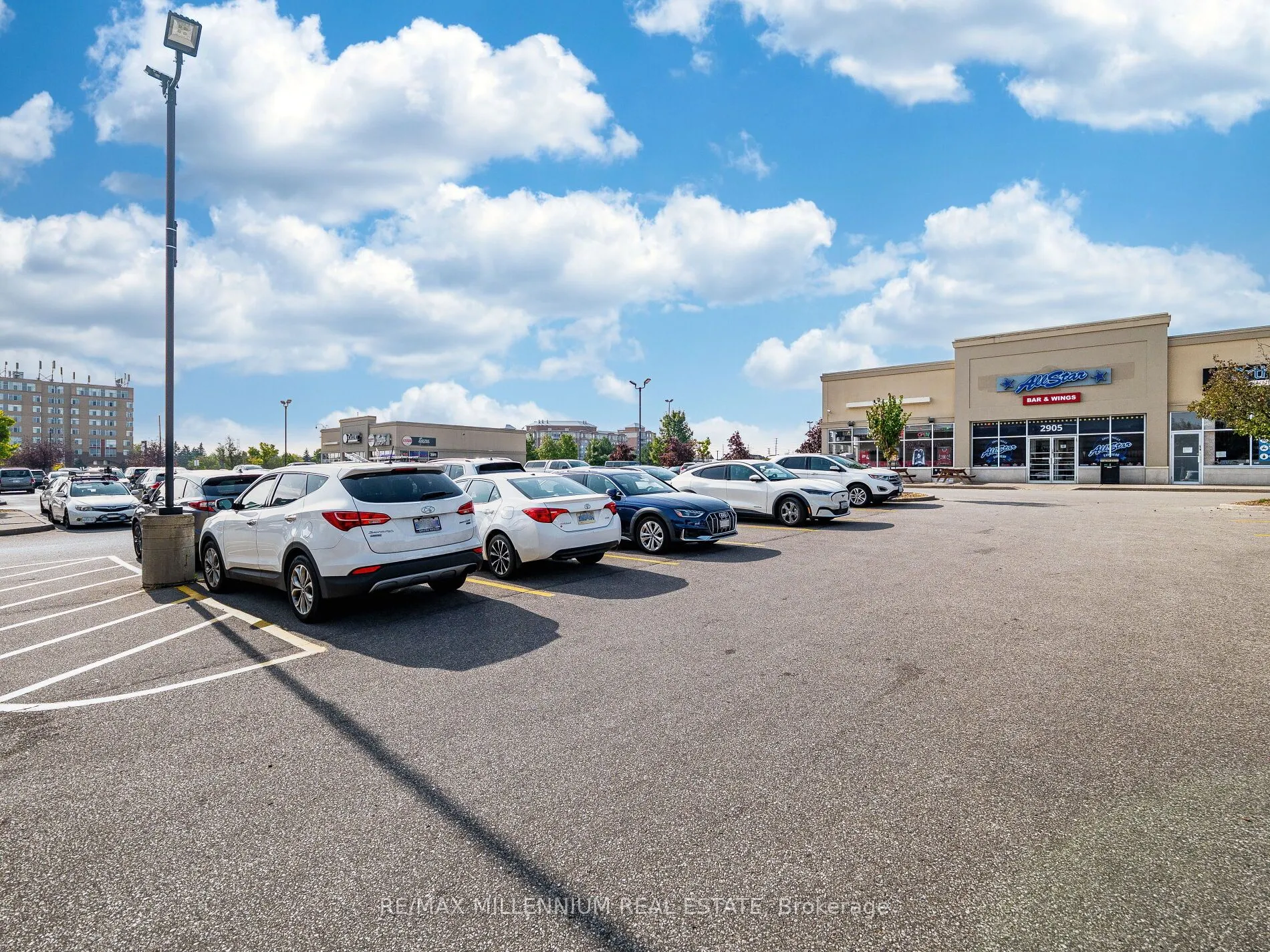 2905 Eglinton Avenue W