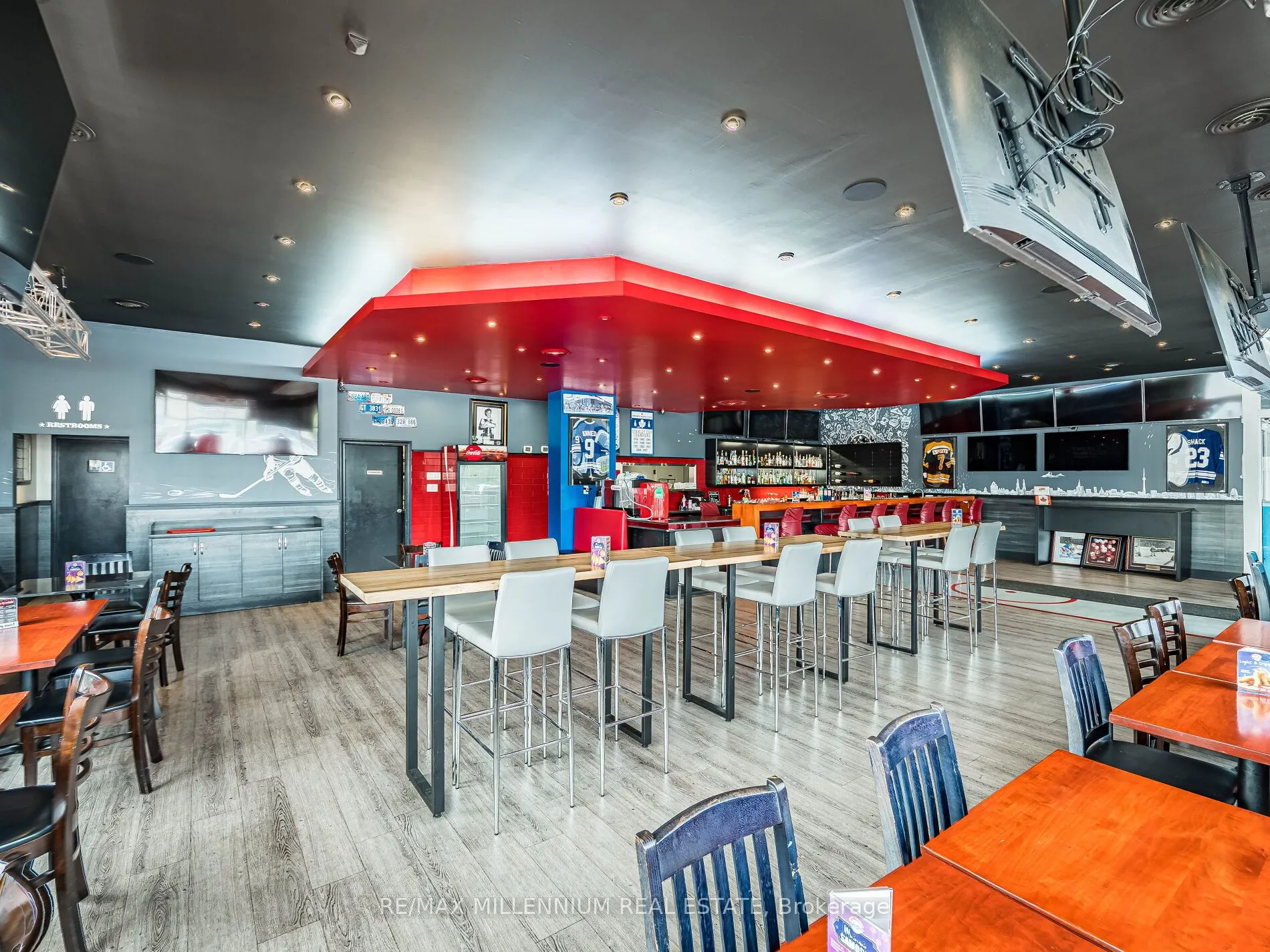 2905 Eglinton Avenue W