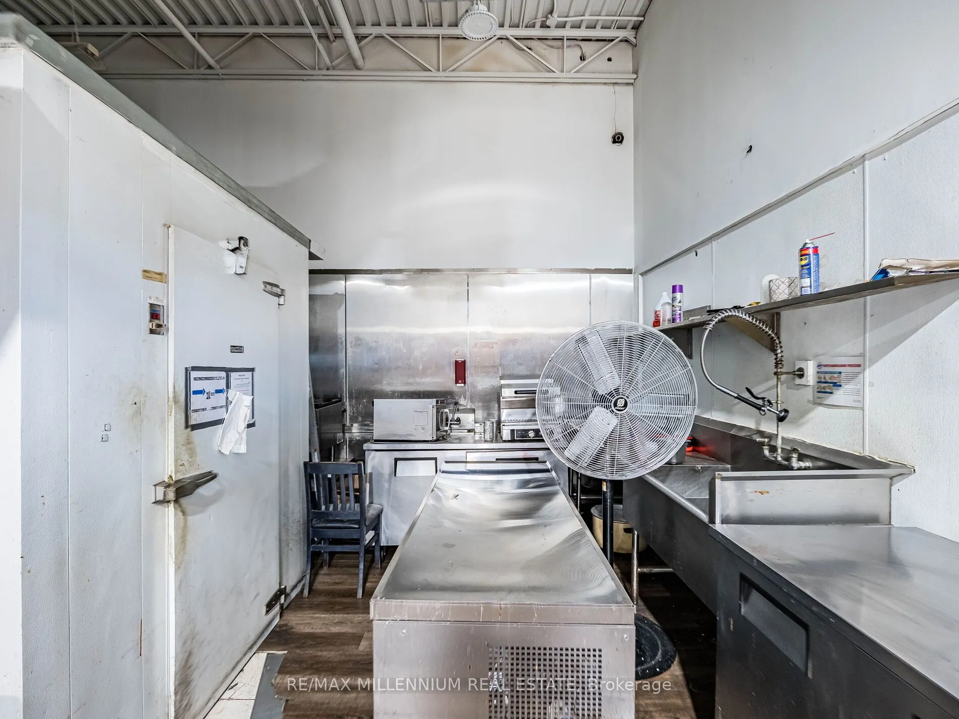 2905 Eglinton Avenue W
