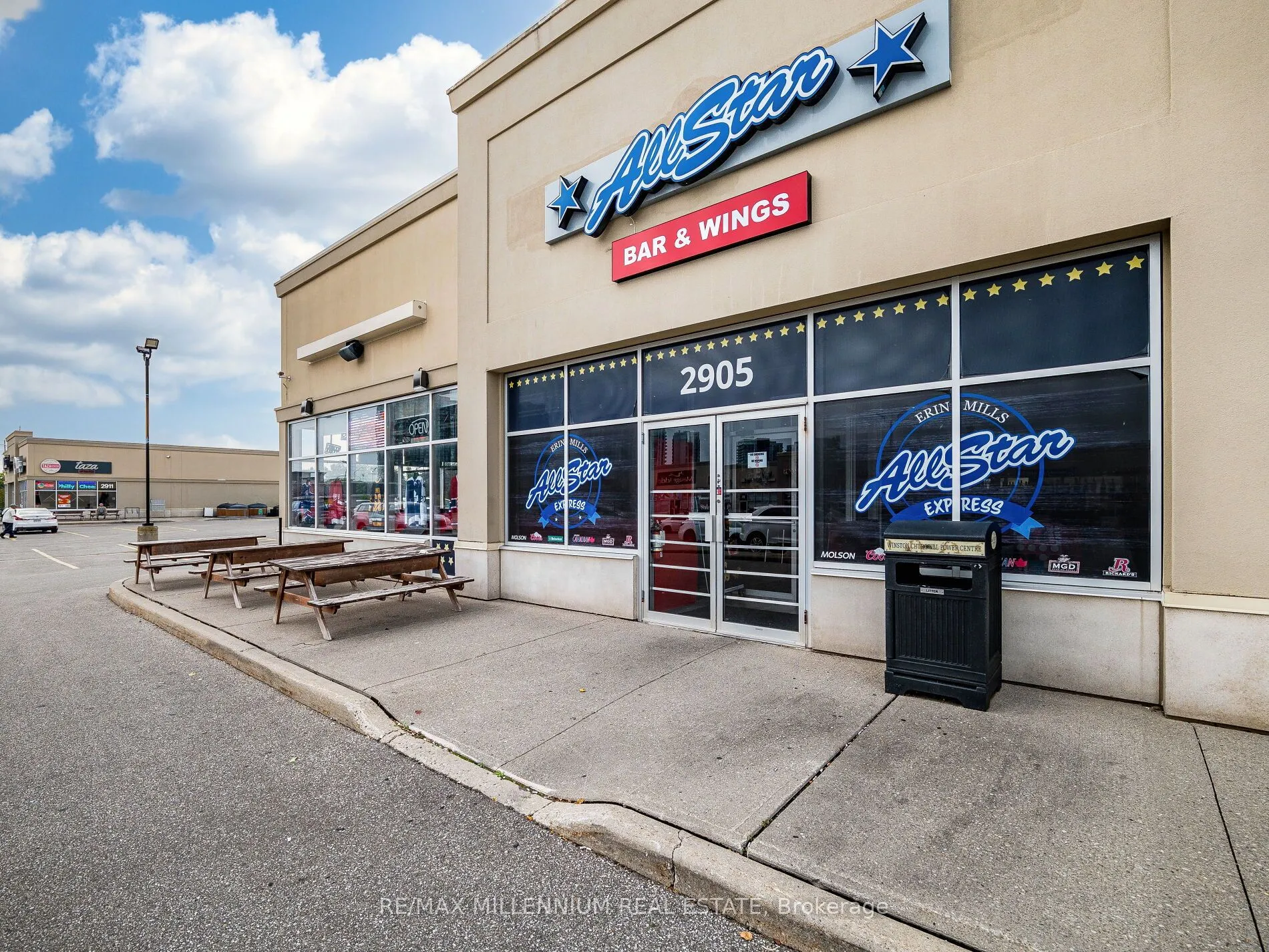 2905 Eglinton Avenue W