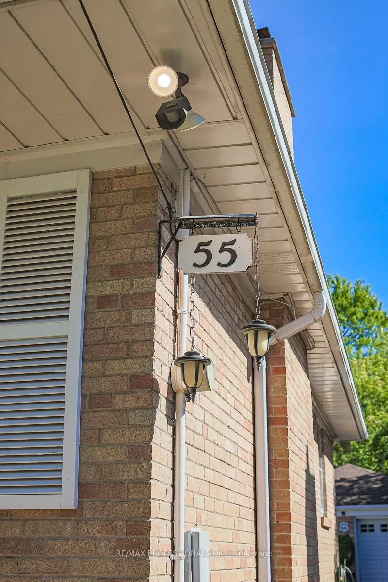 55 Old Burnhamthorpe Road