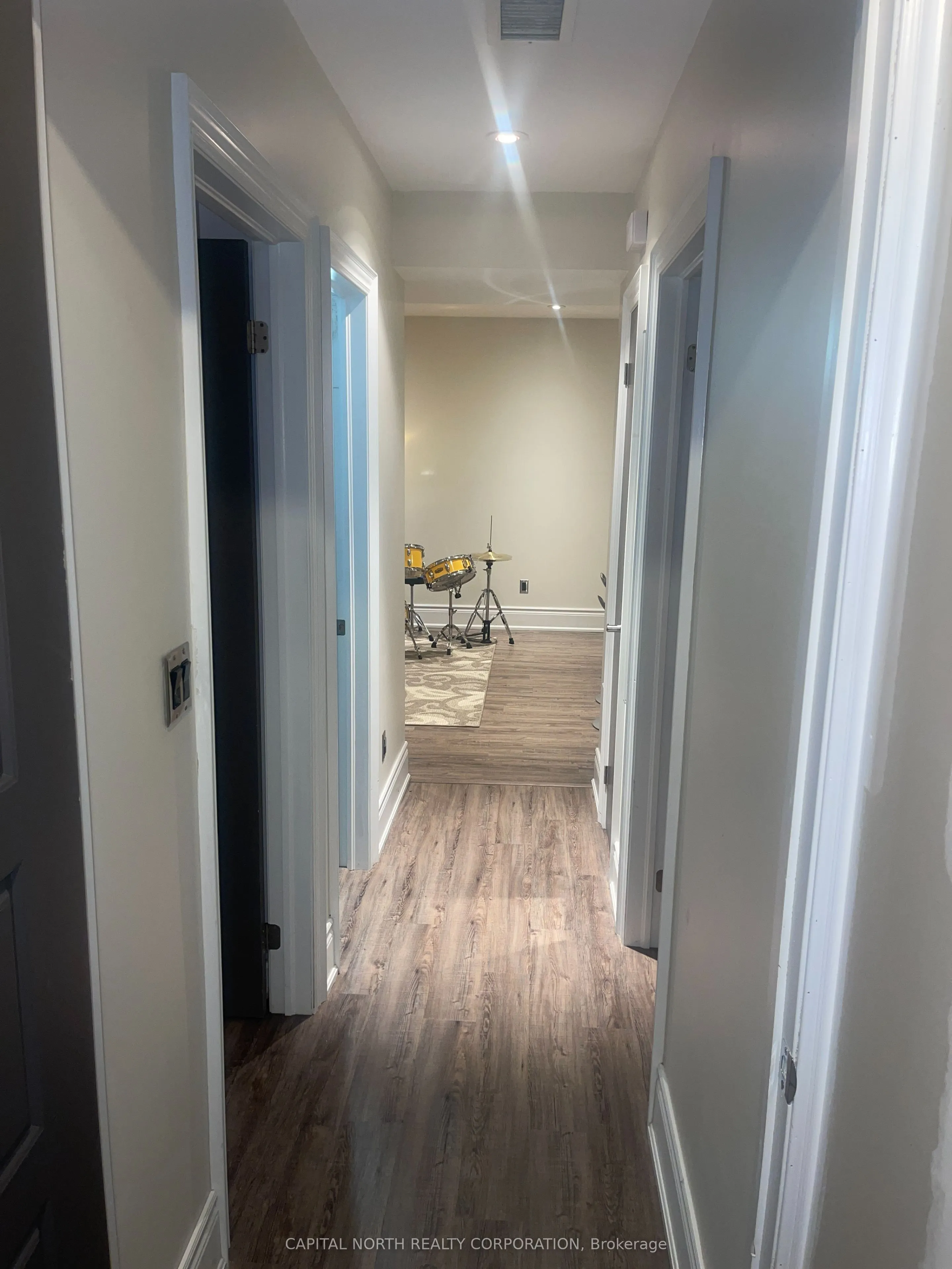 7 Compton Crescent, #BSMT