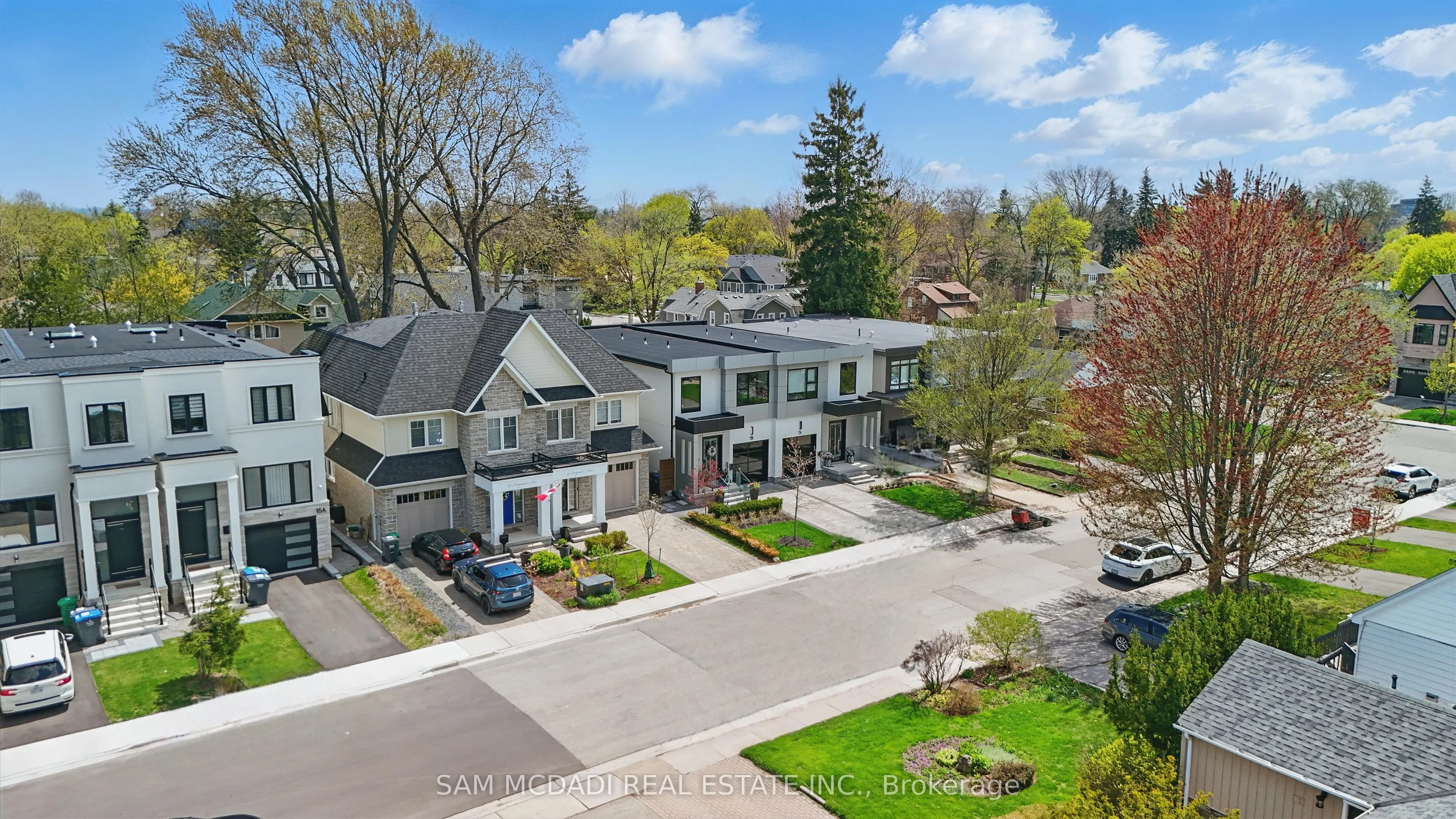 7B Iroquois Avenue