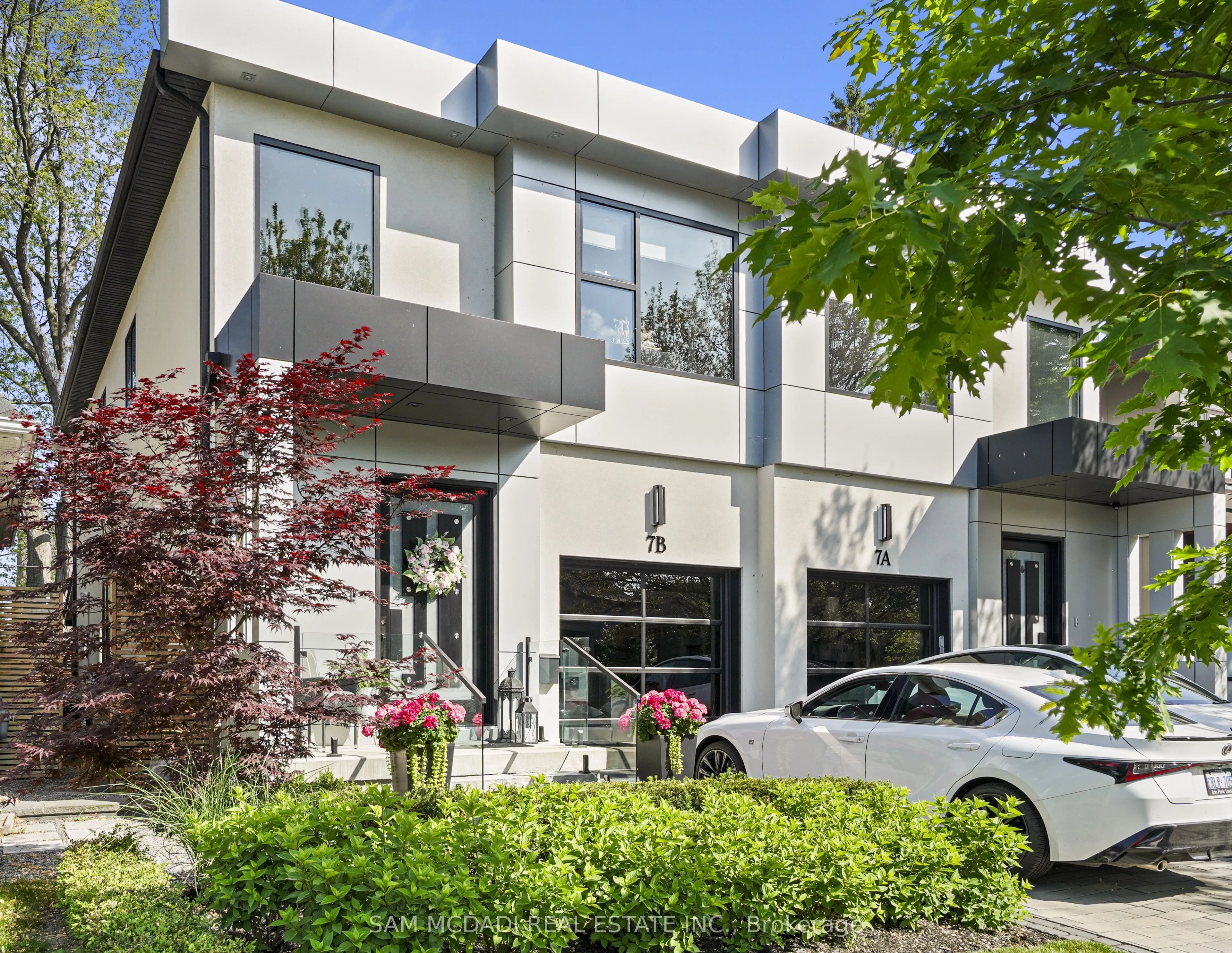 7B Iroquois Avenue