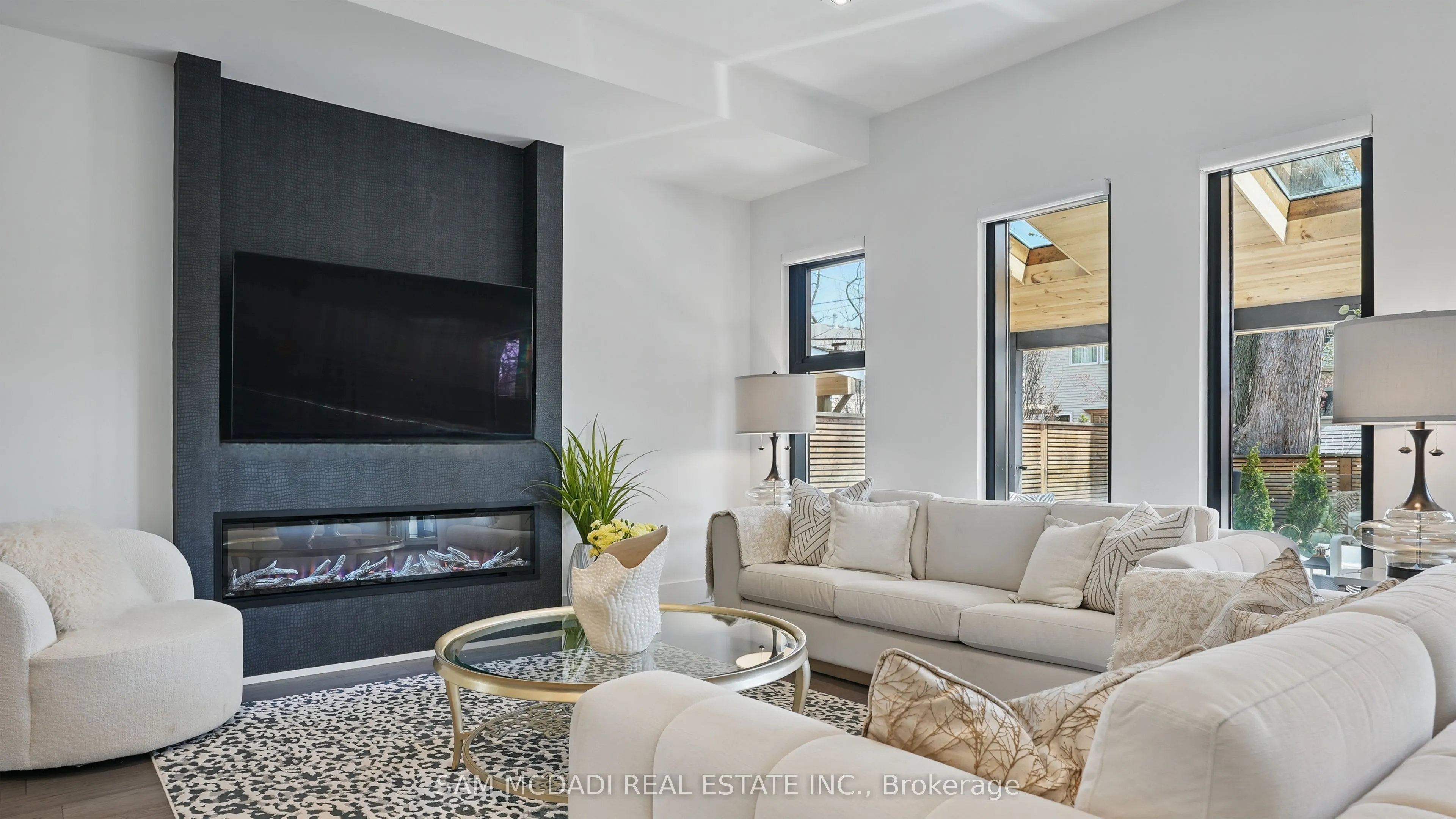 7B Iroquois Avenue