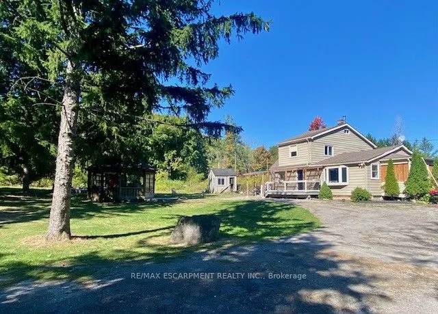4011 Millar Crescent