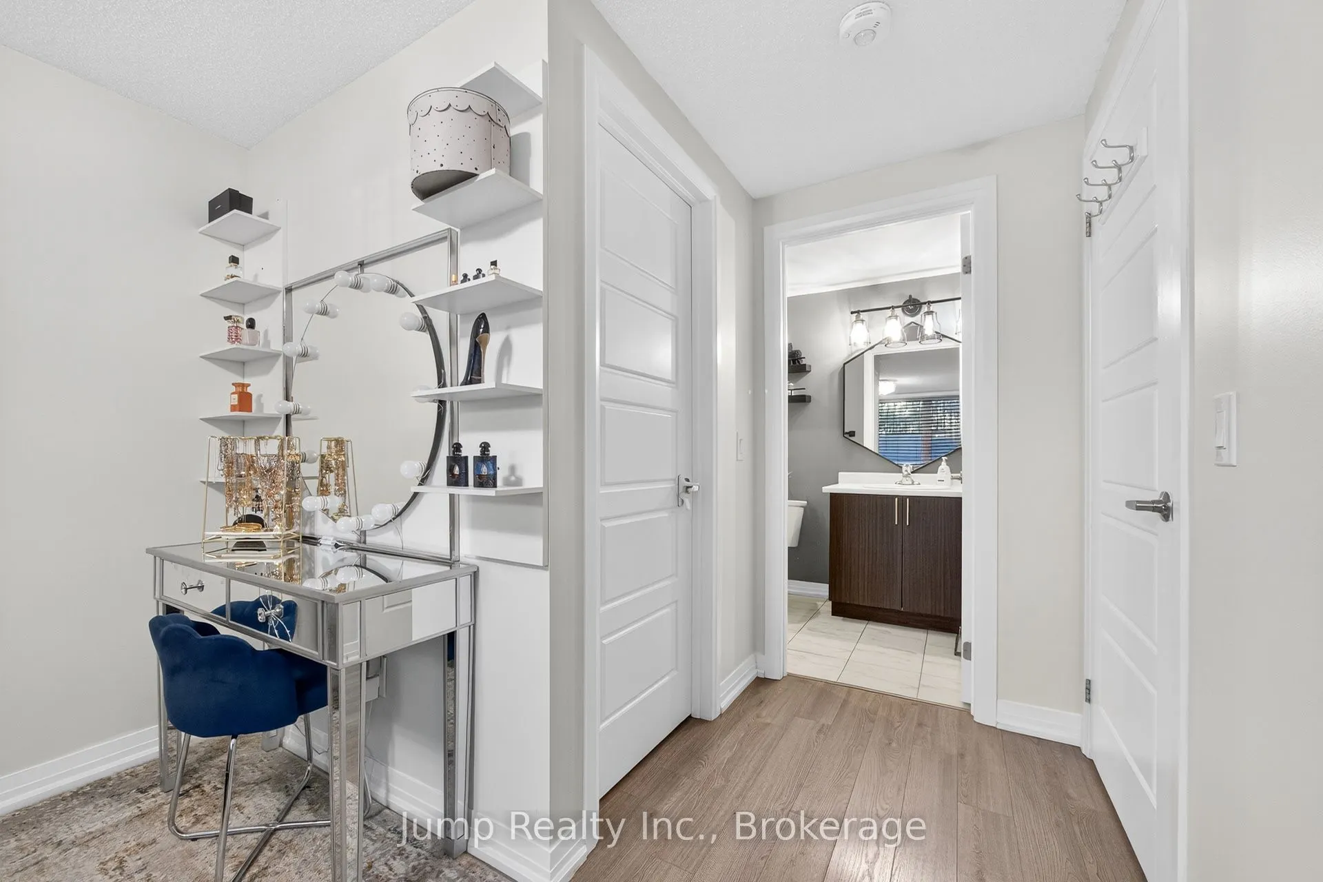 1206 Main Street E, #107