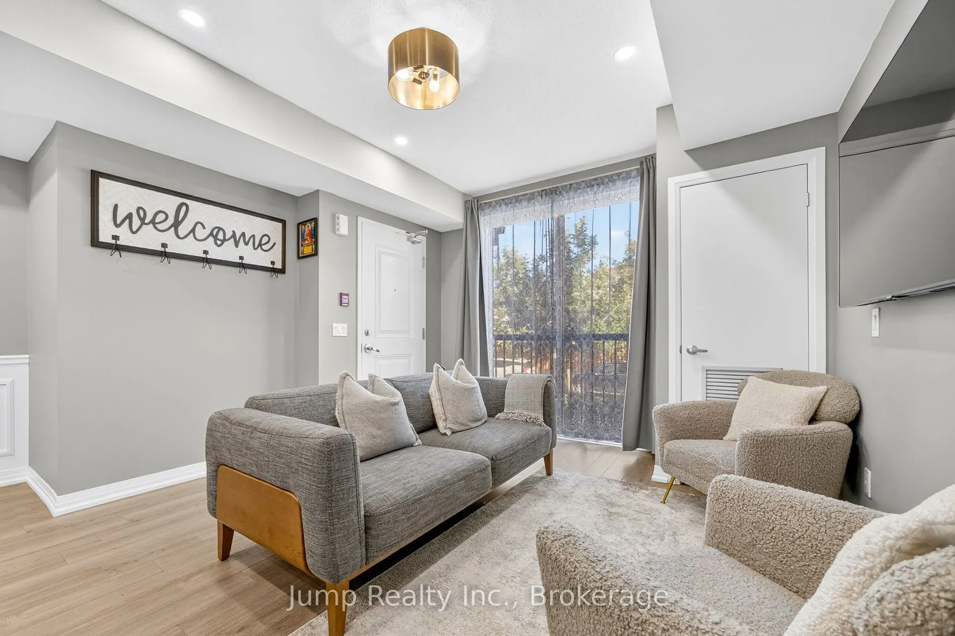 1206 Main Street E, #107