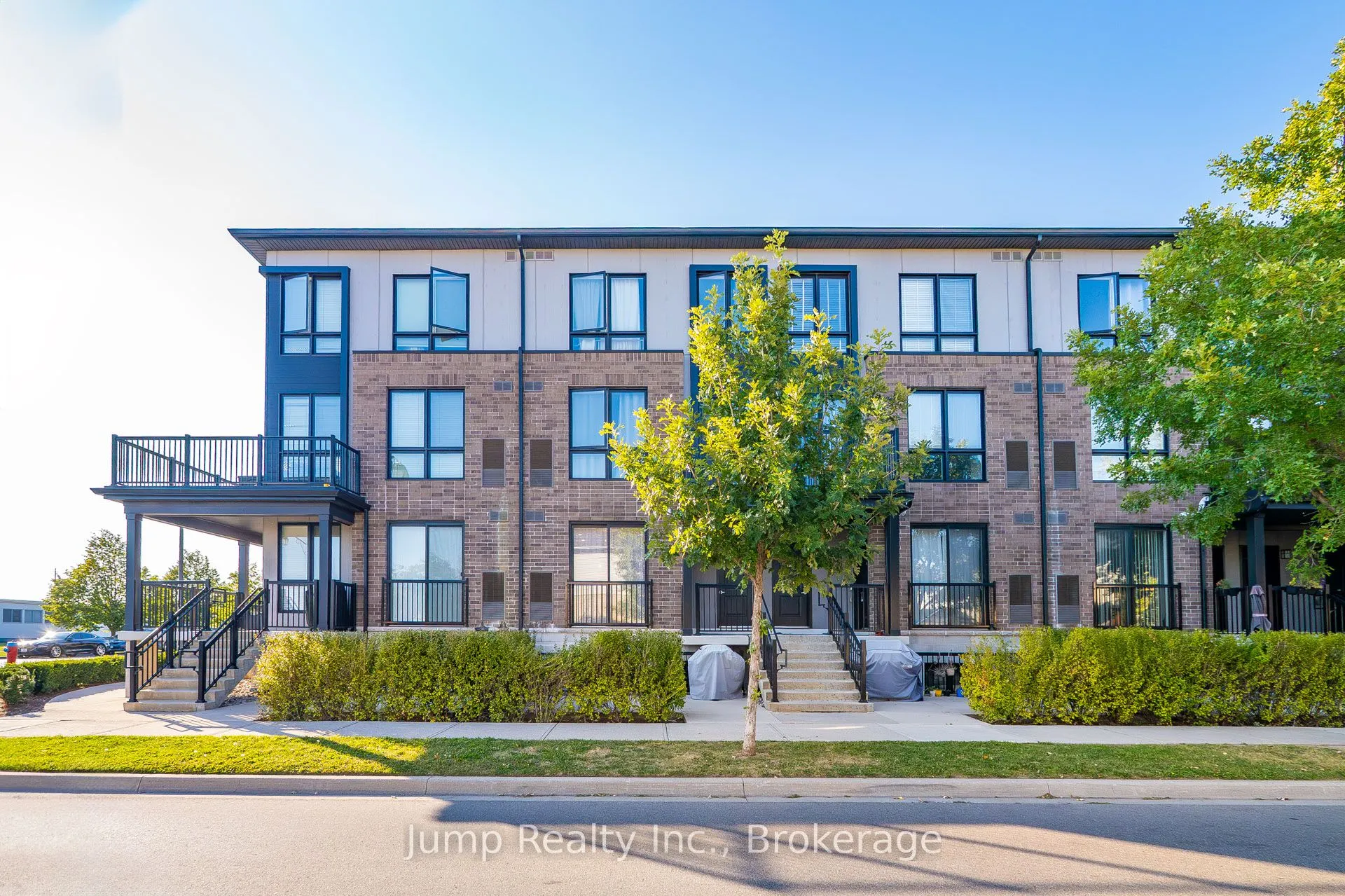 1206 Main Street E, #107
