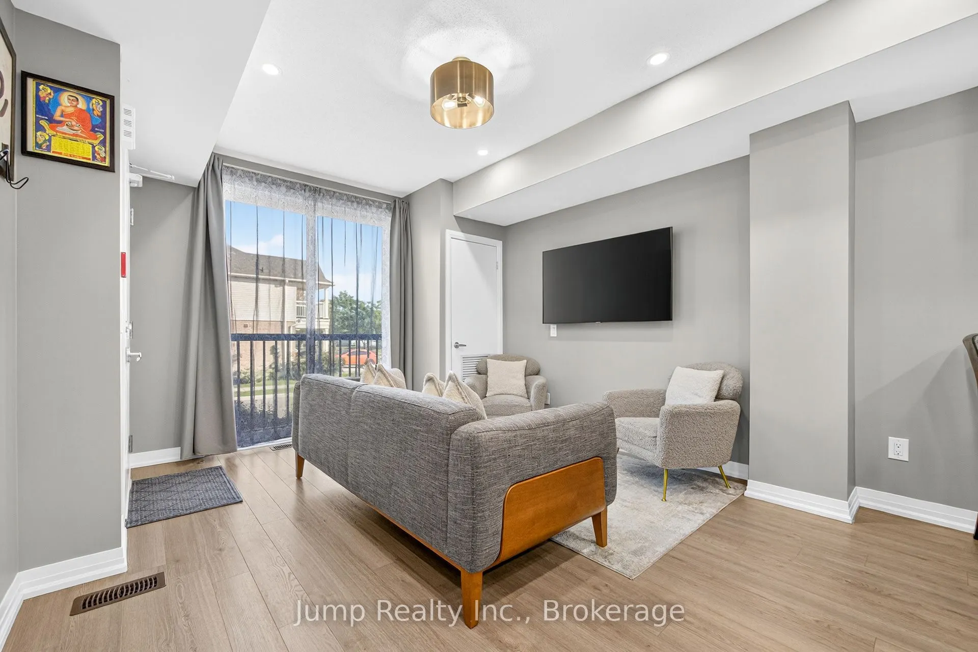 1206 Main Street E, #107