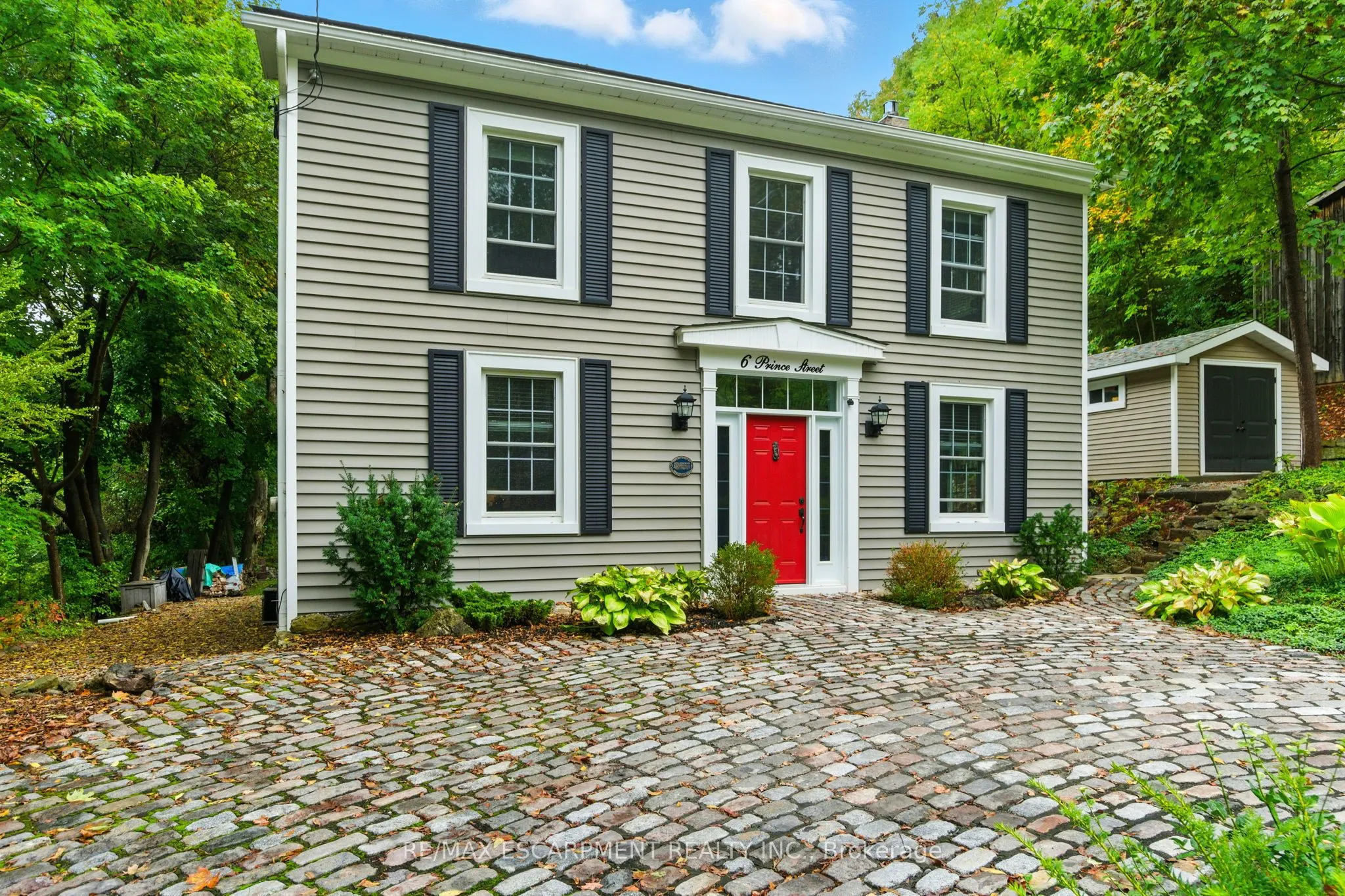 6 Prince Street