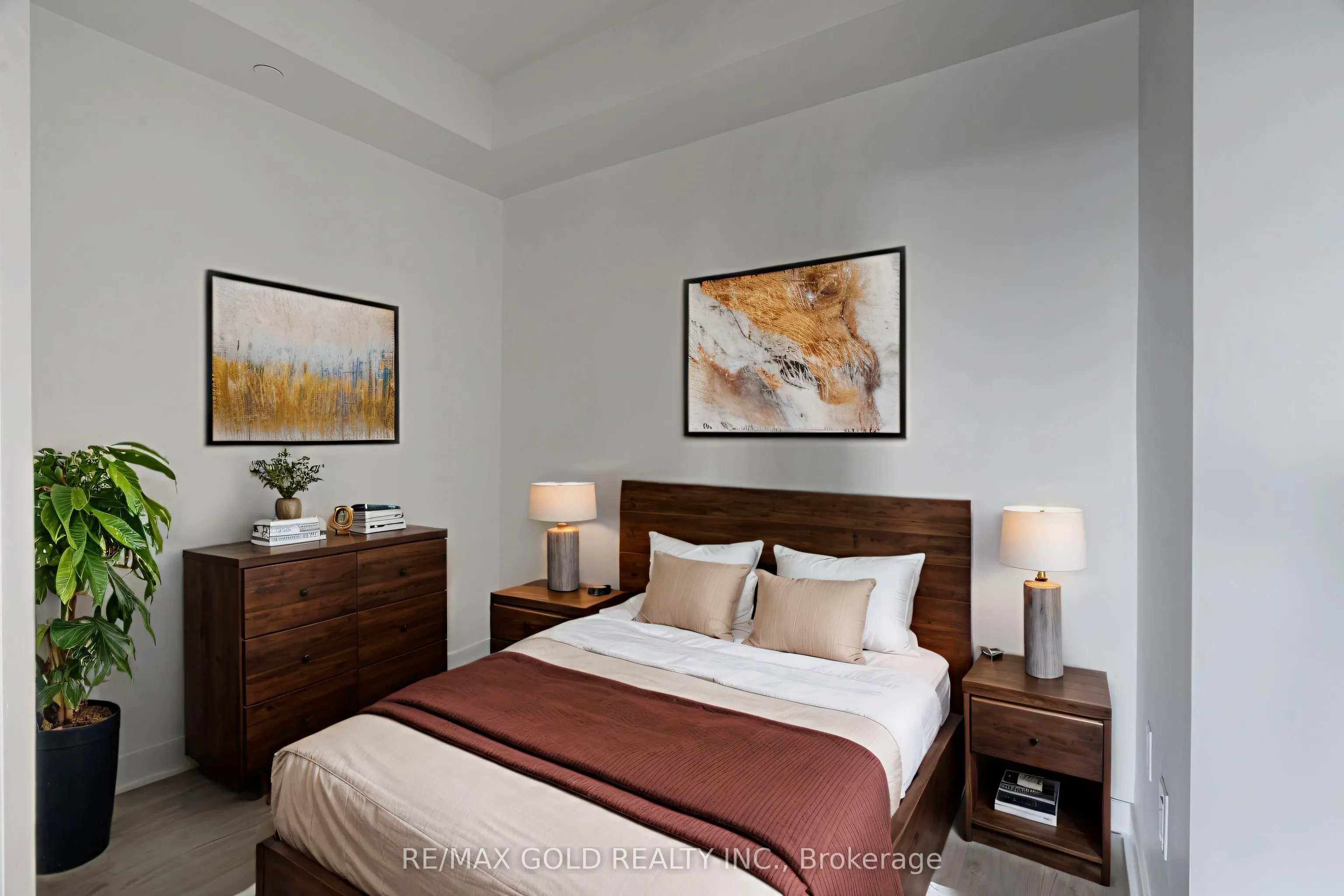 3900 Confederation Parkway, #2707