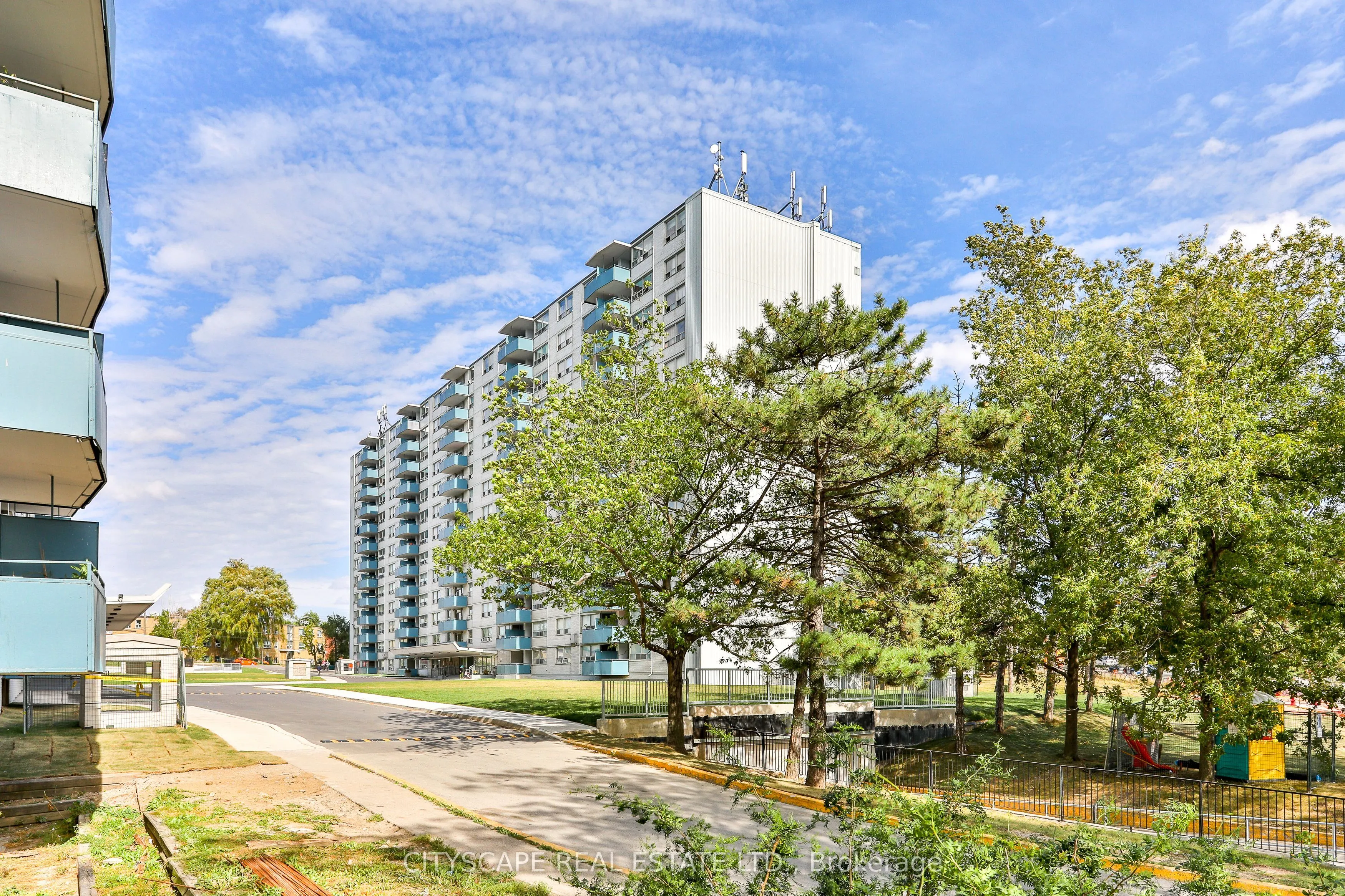 1440 Lawrence Avenue W, #217