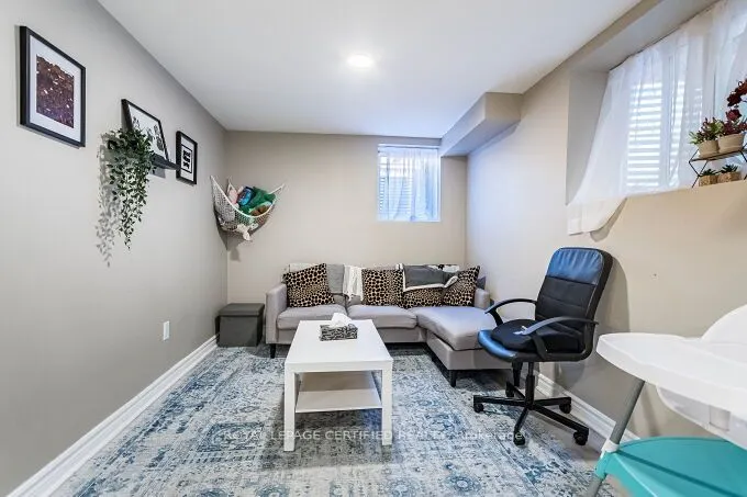 1448 Sycamore Garden