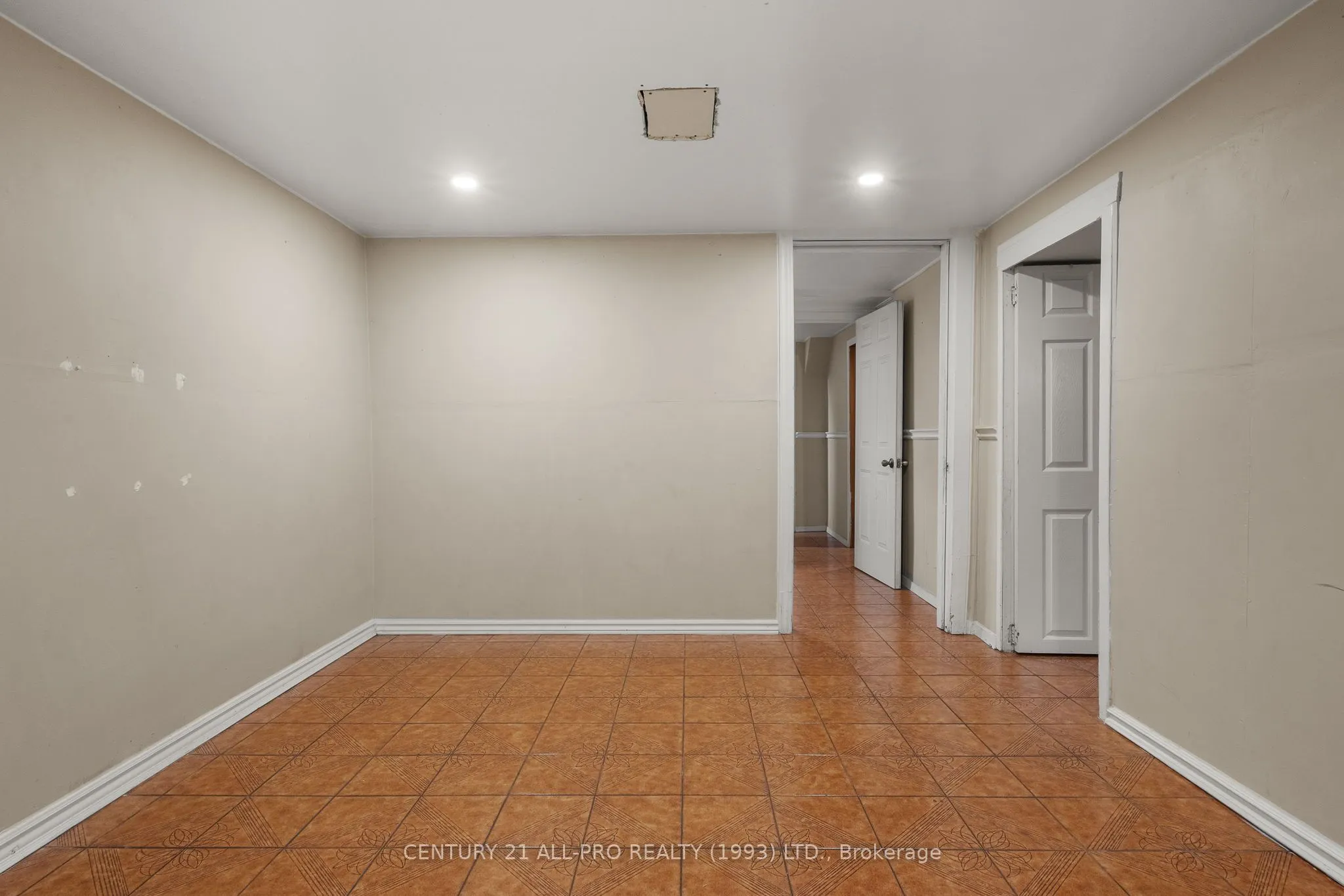 84 Goldsboro Road