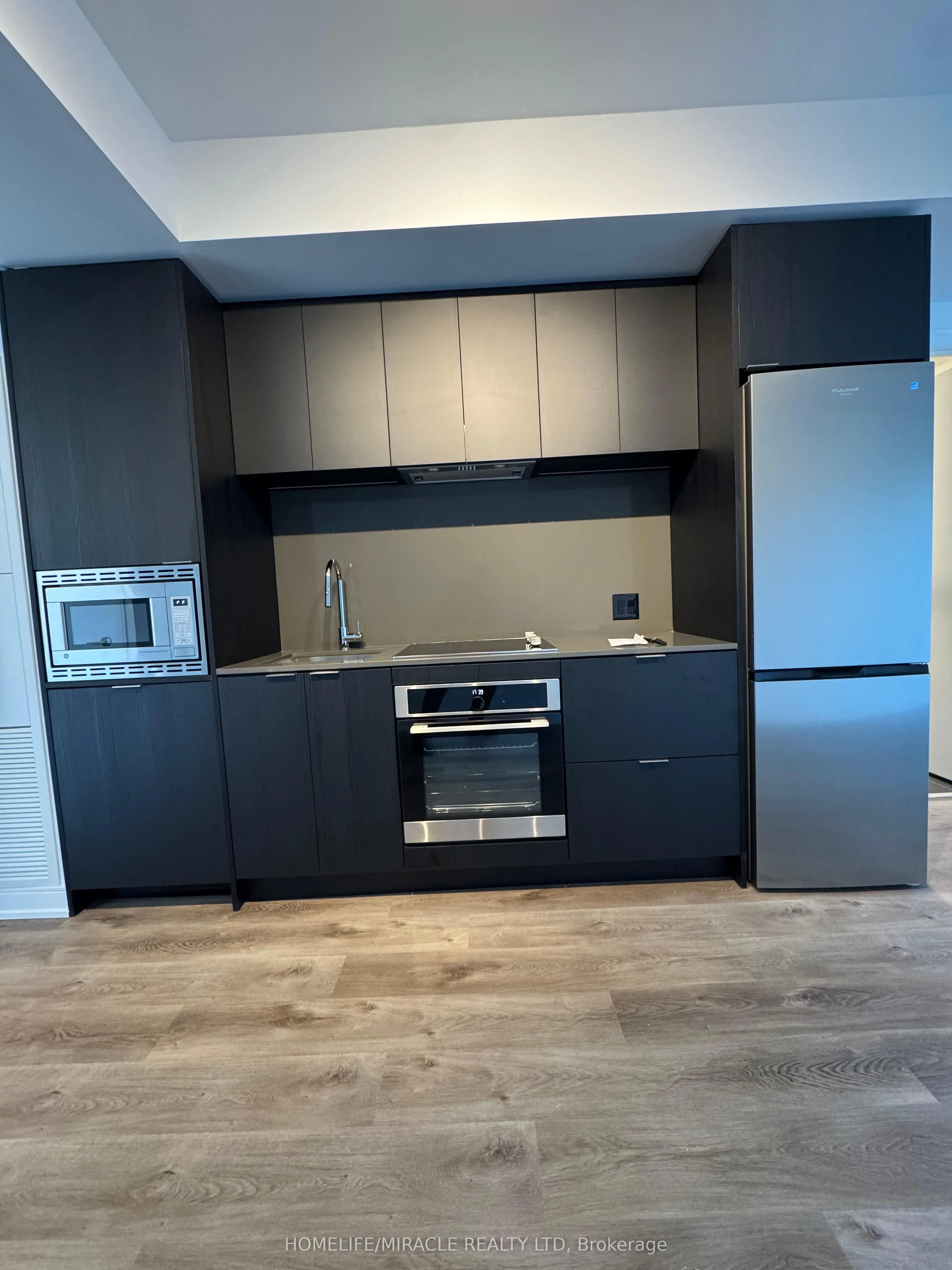 3009 Novar Road, #326