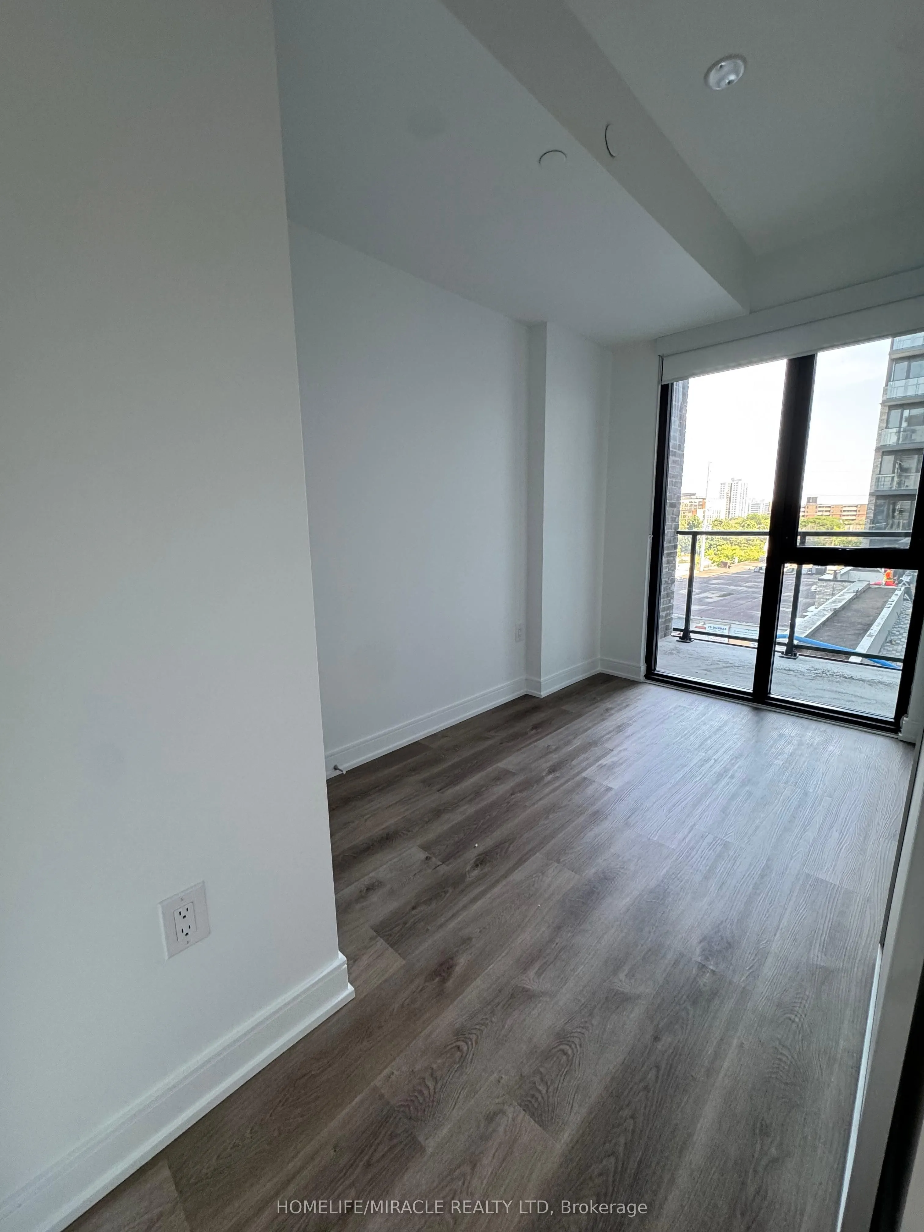 3009 Novar Road, #326
