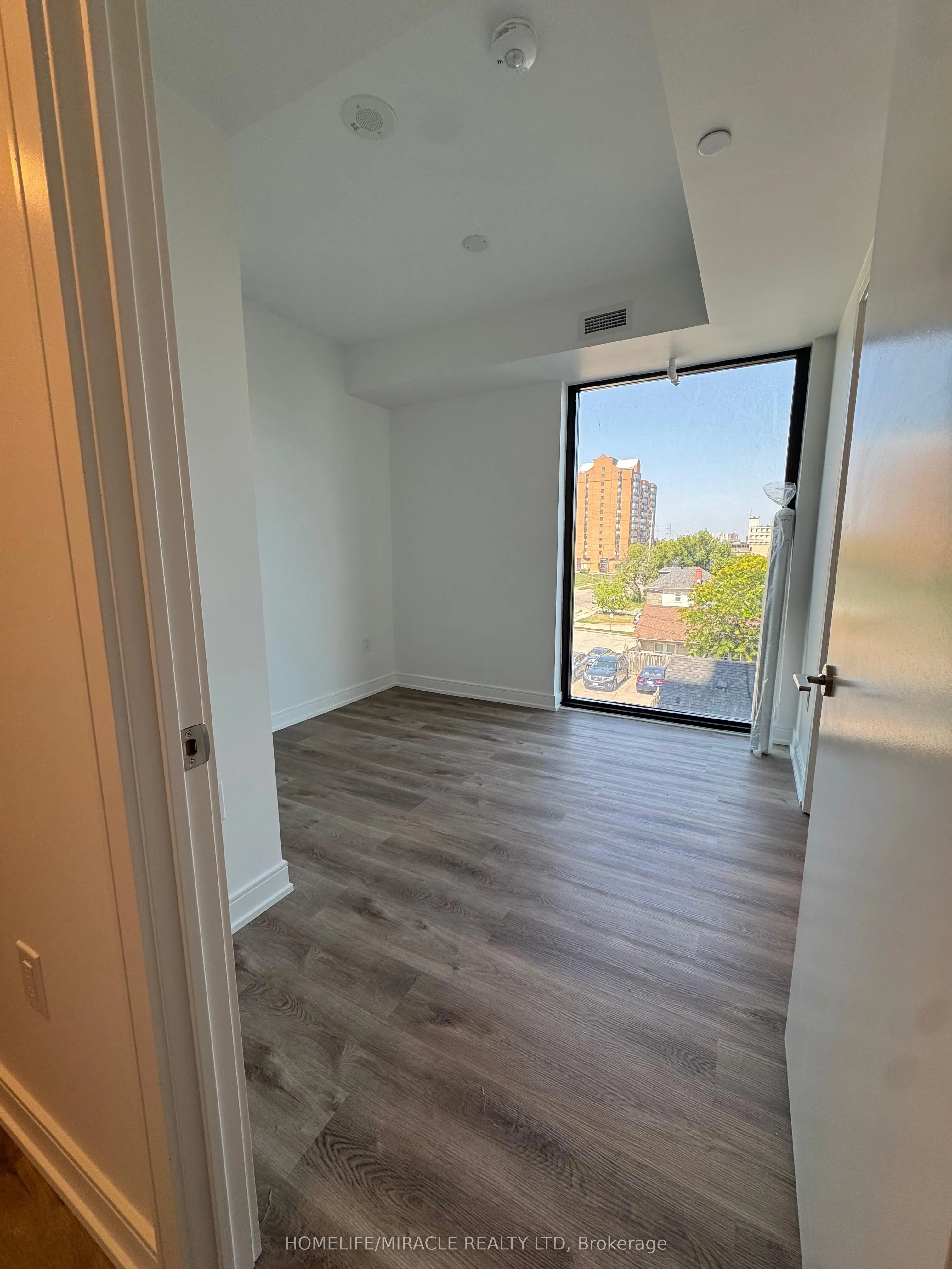 3009 Novar Road, #326
