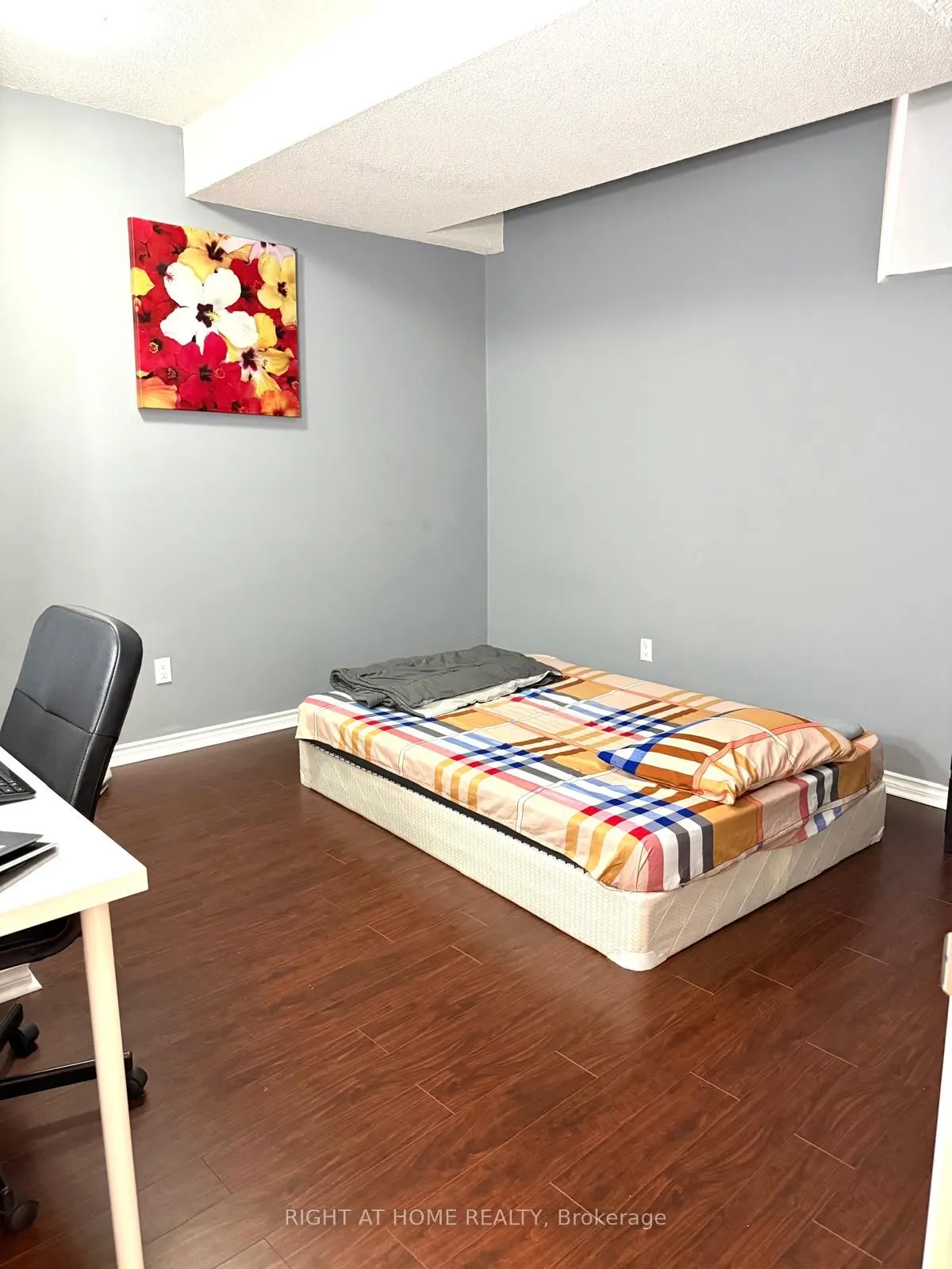 11 Alamosa Court