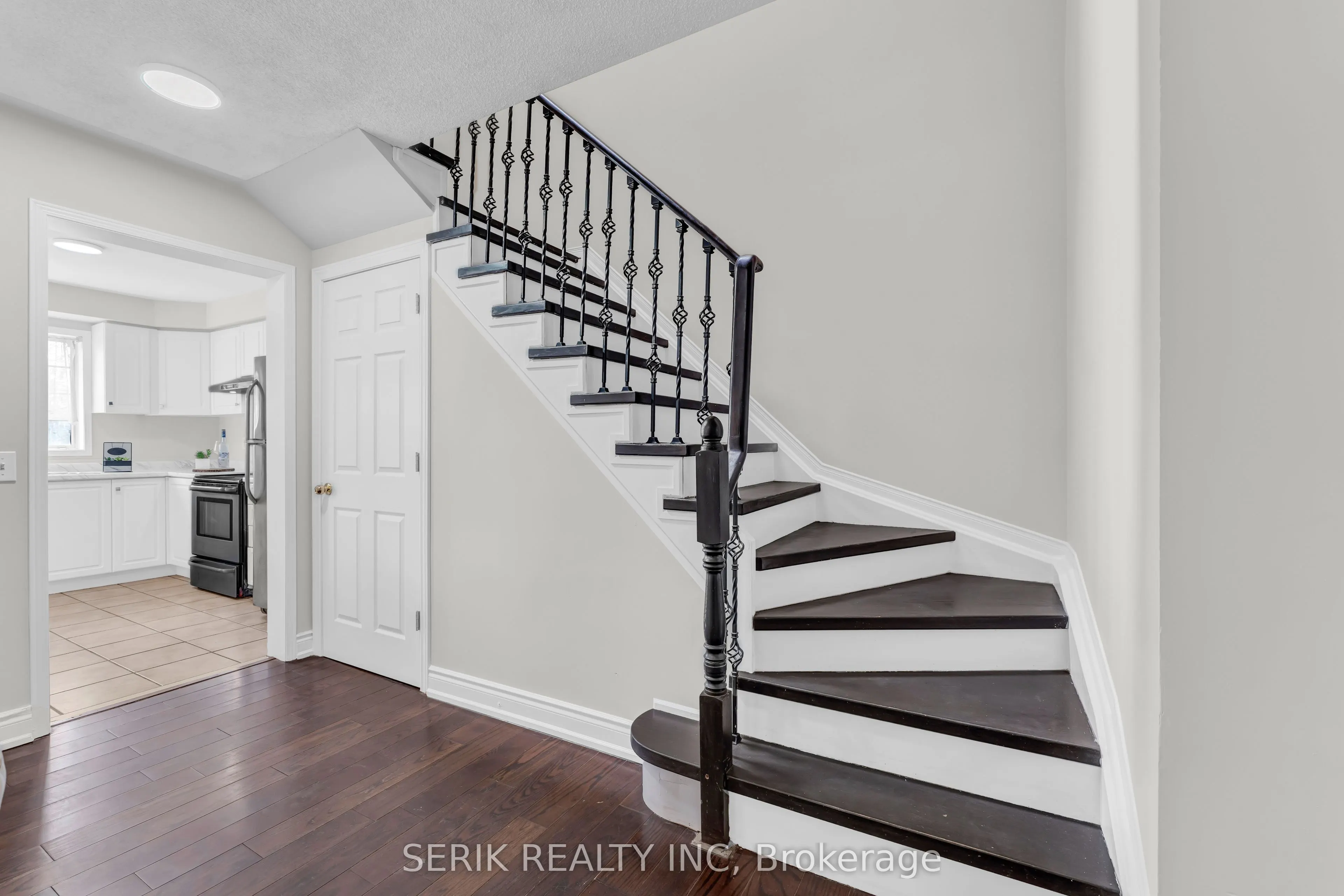 9800 MCLAUGHLIN Road N, #254