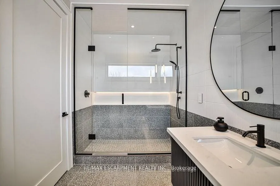 2284 SIDEROAD 1