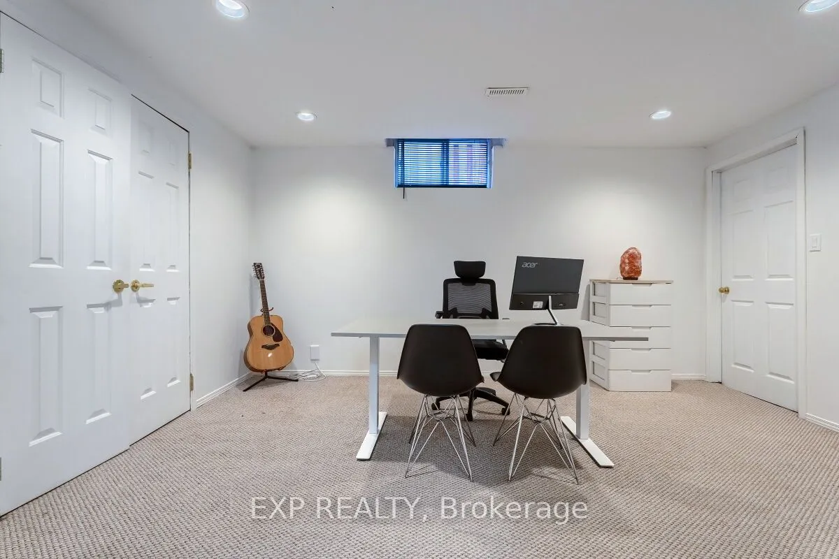 105 Warner Drive
